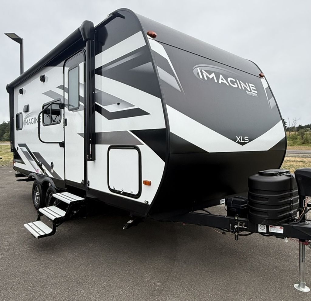 2023 Grand Design Imagine XLS 17MKE in aumsville OR