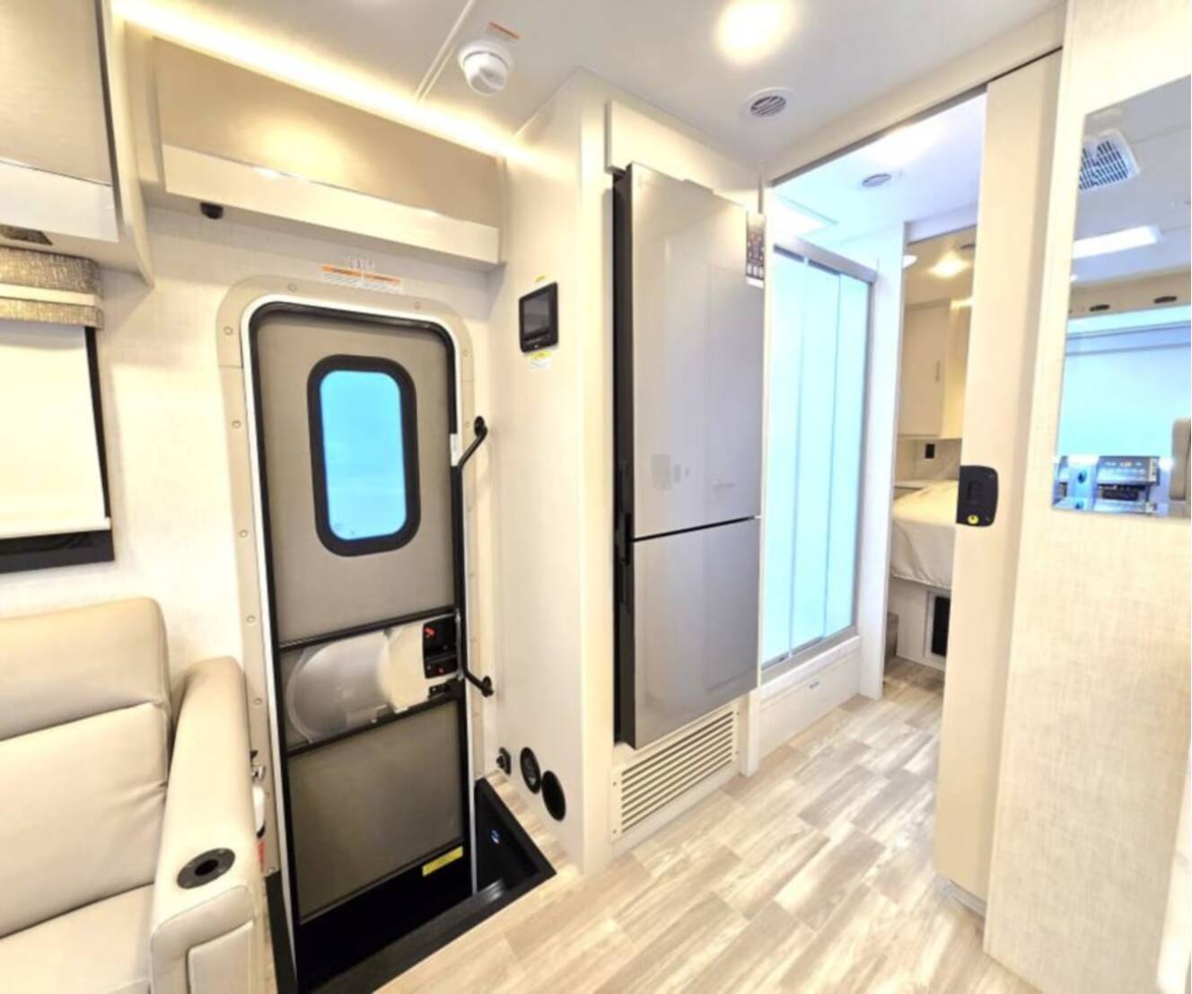 A photo of this 2026 Thor Motor Coach VEGAS 28.1