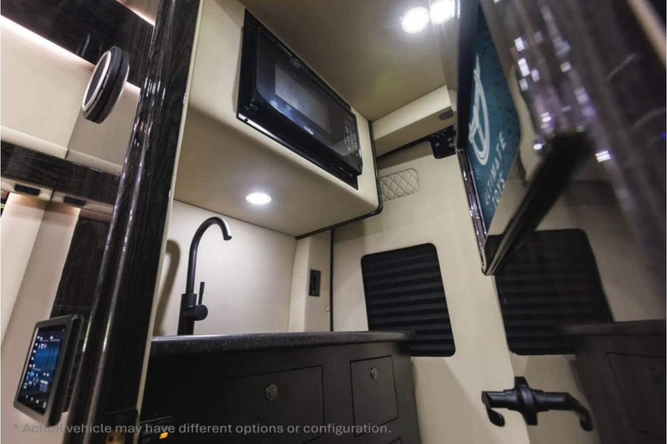 A photo of this 2027 Ultimate Toys COACH