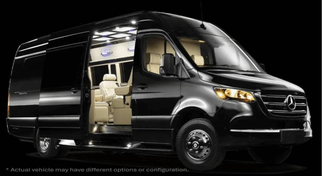 A photo of this 2027 Ultimate Toys COACH EXEC