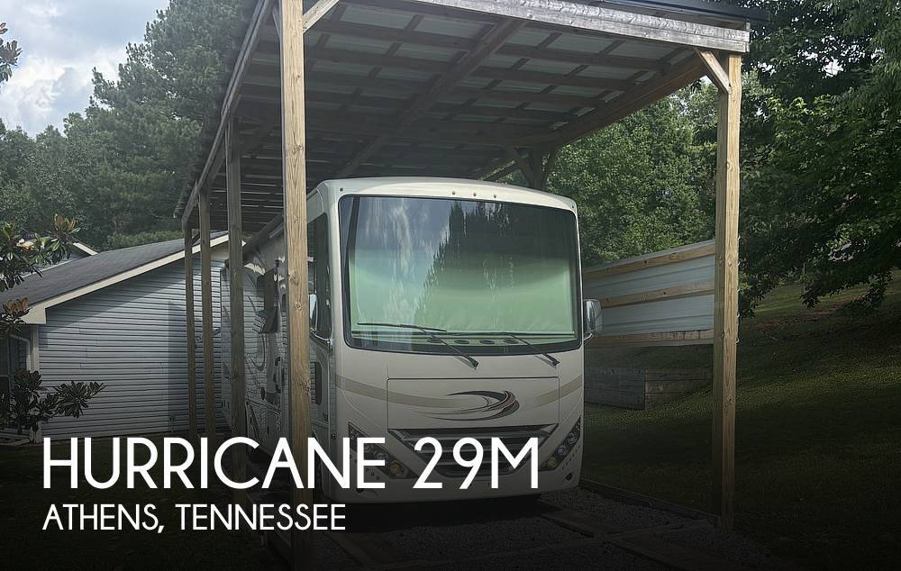 2017 Thor Motor Coach Hurricane 29M in athens TN