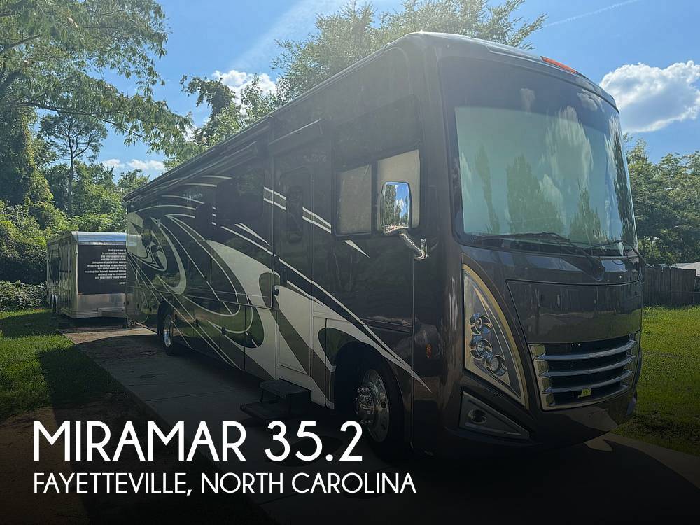 2022 Thor Motor Coach Miramar 35.2 in fayetteville NC