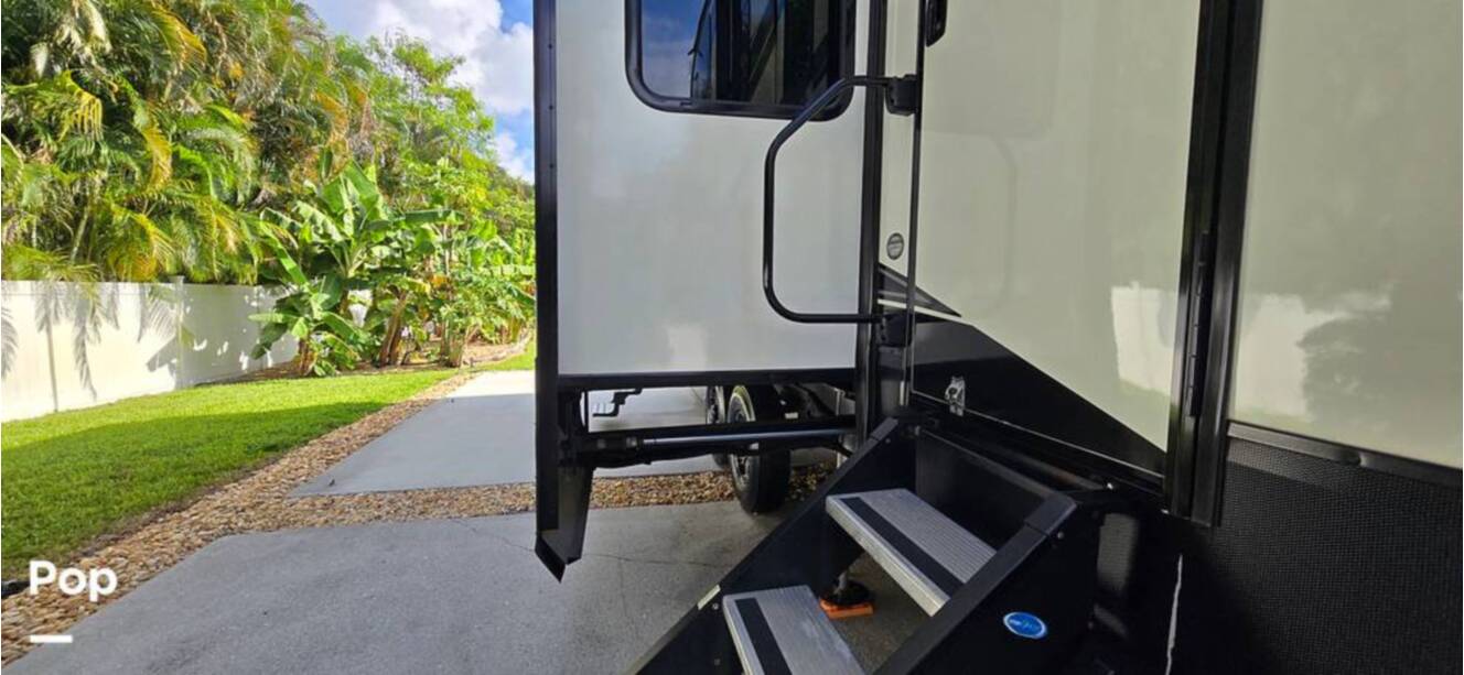 A photo of this 2020 Grand Design Momentum 351M