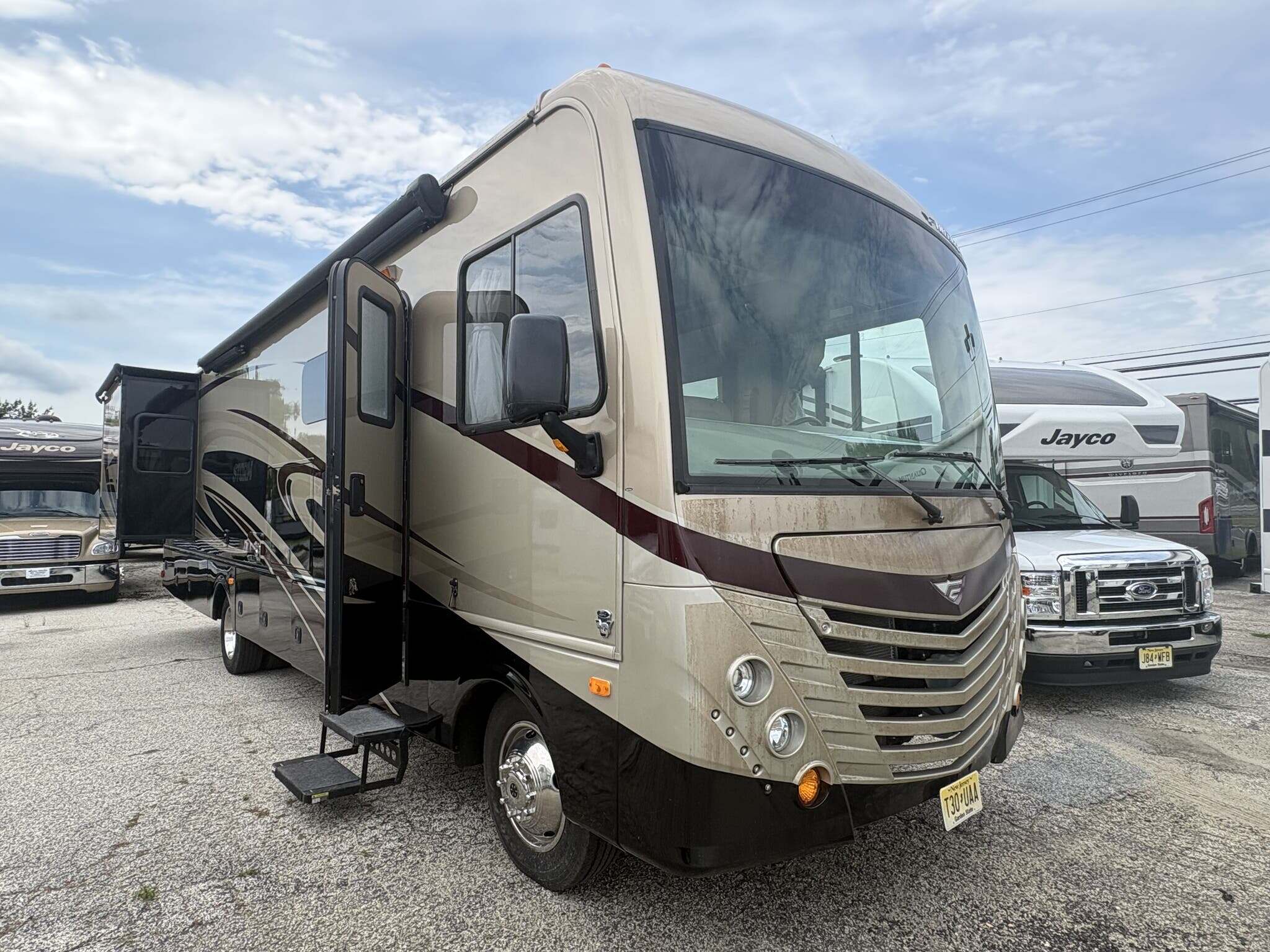 2017 Fleetwood Storm 32A in williamstown NJ