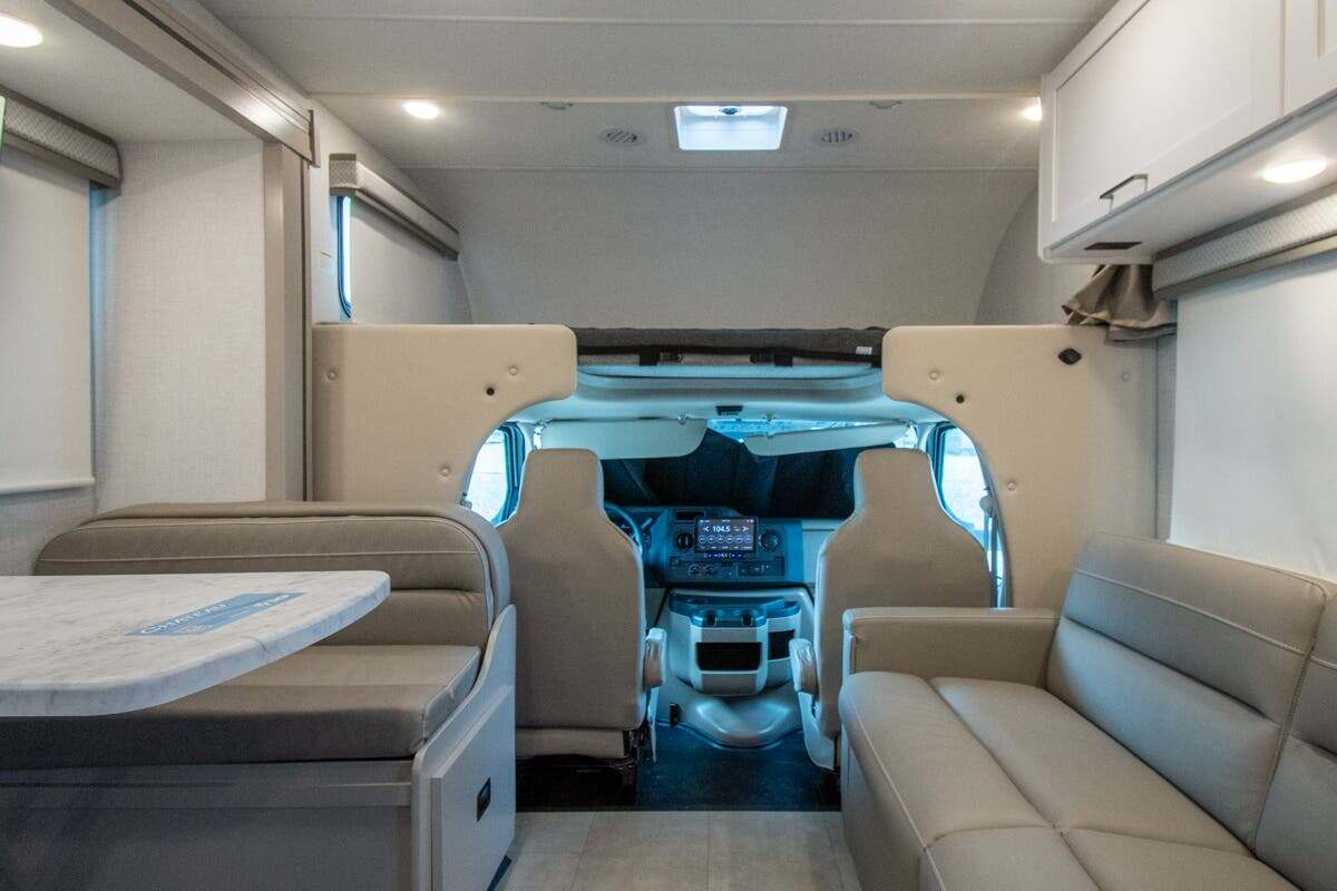 2026 Thor Motor Coach Chateau 31E in alvarado TX