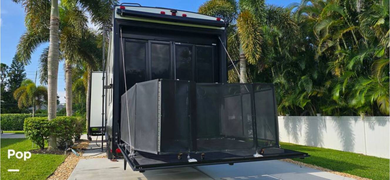A photo of this 2020 Grand Design Momentum 351M