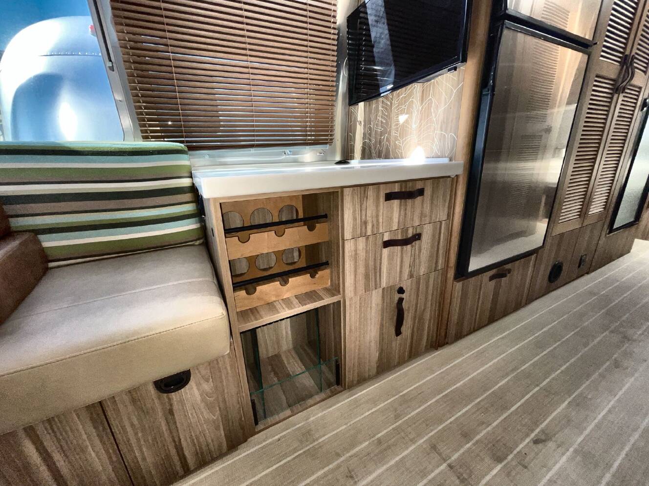 A photo of this 2018 Airstream Tommy Bahama 27FB