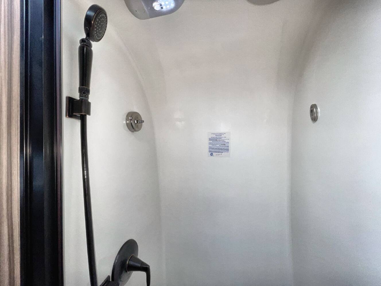 A photo of this 2018 Airstream Tommy Bahama 27FB