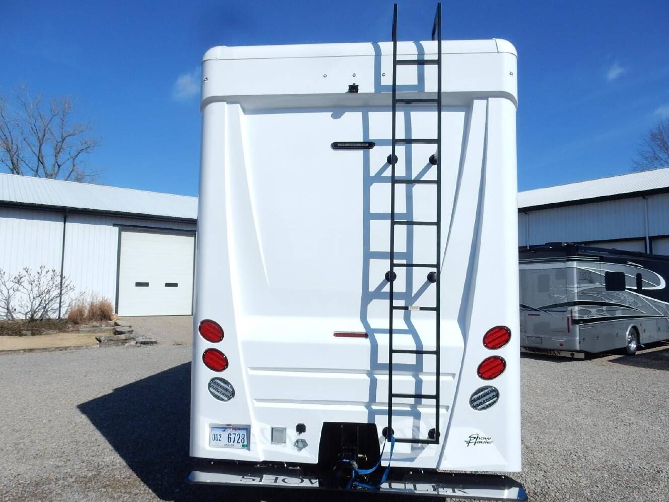 A photo of this 2027 Show Hauler SH1377T1-36