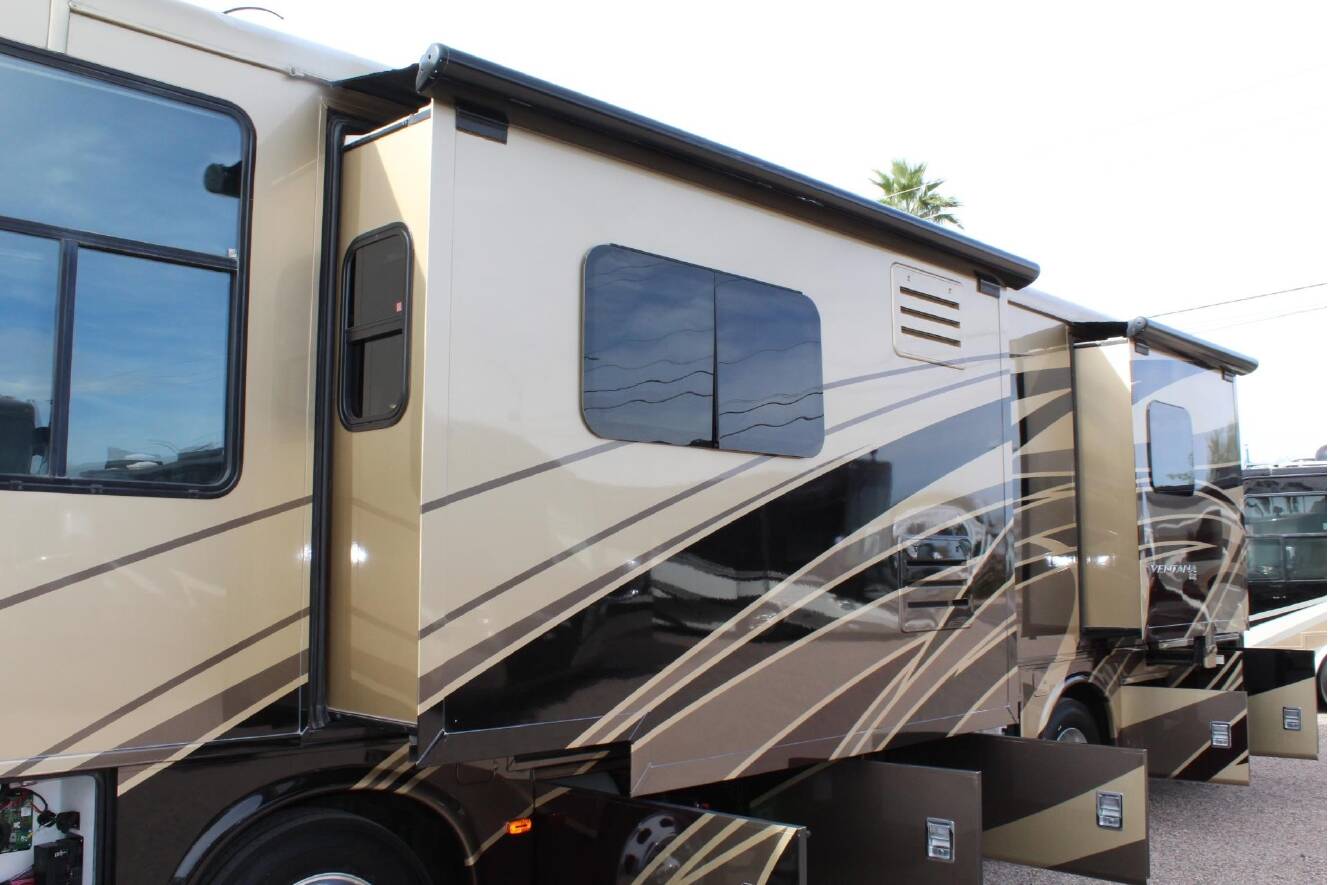 A photo of this 2016 Newmar VENTANA 3427