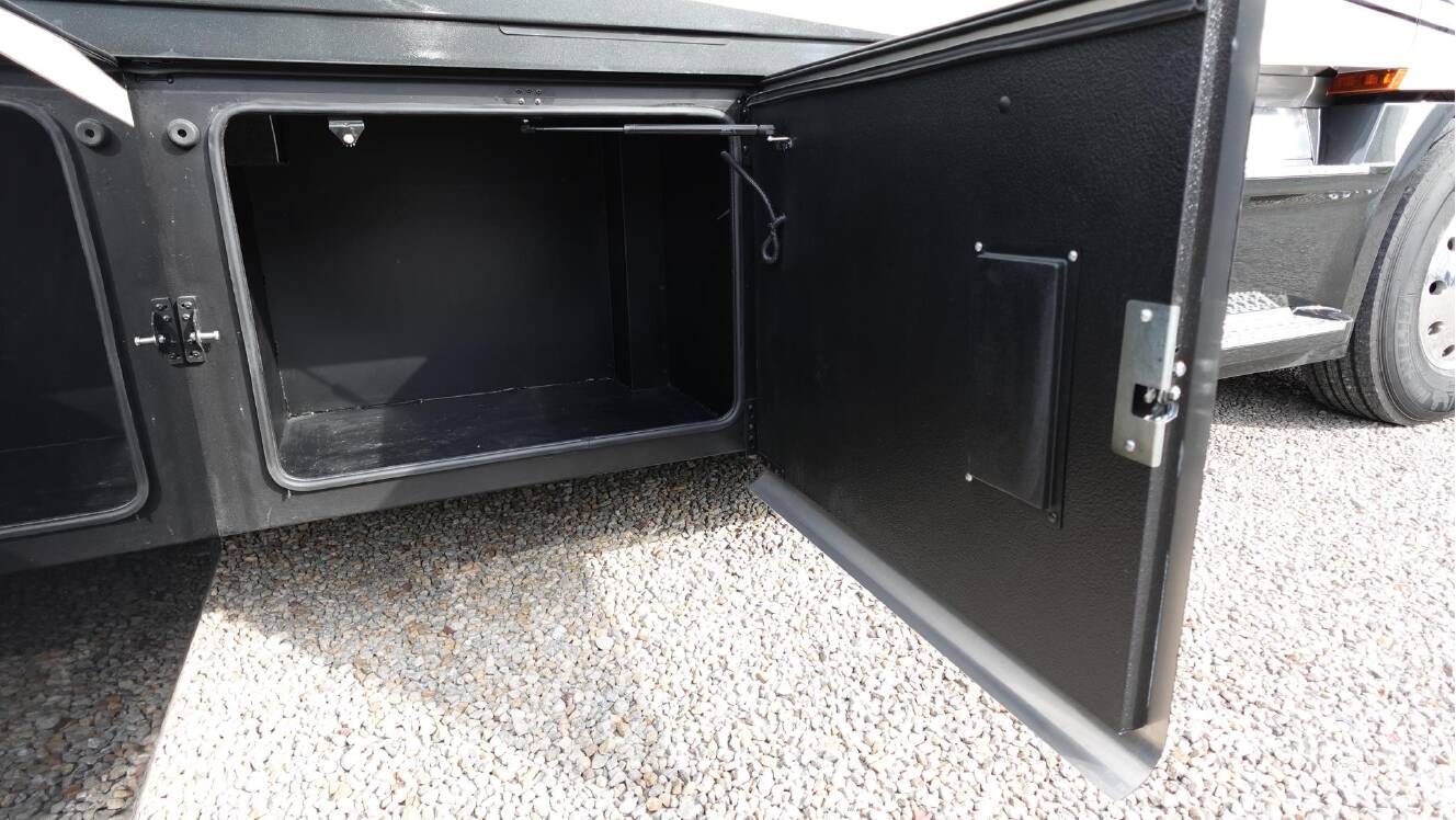 A photo of this 2027 Dynamax GRAND SPORT 45CB