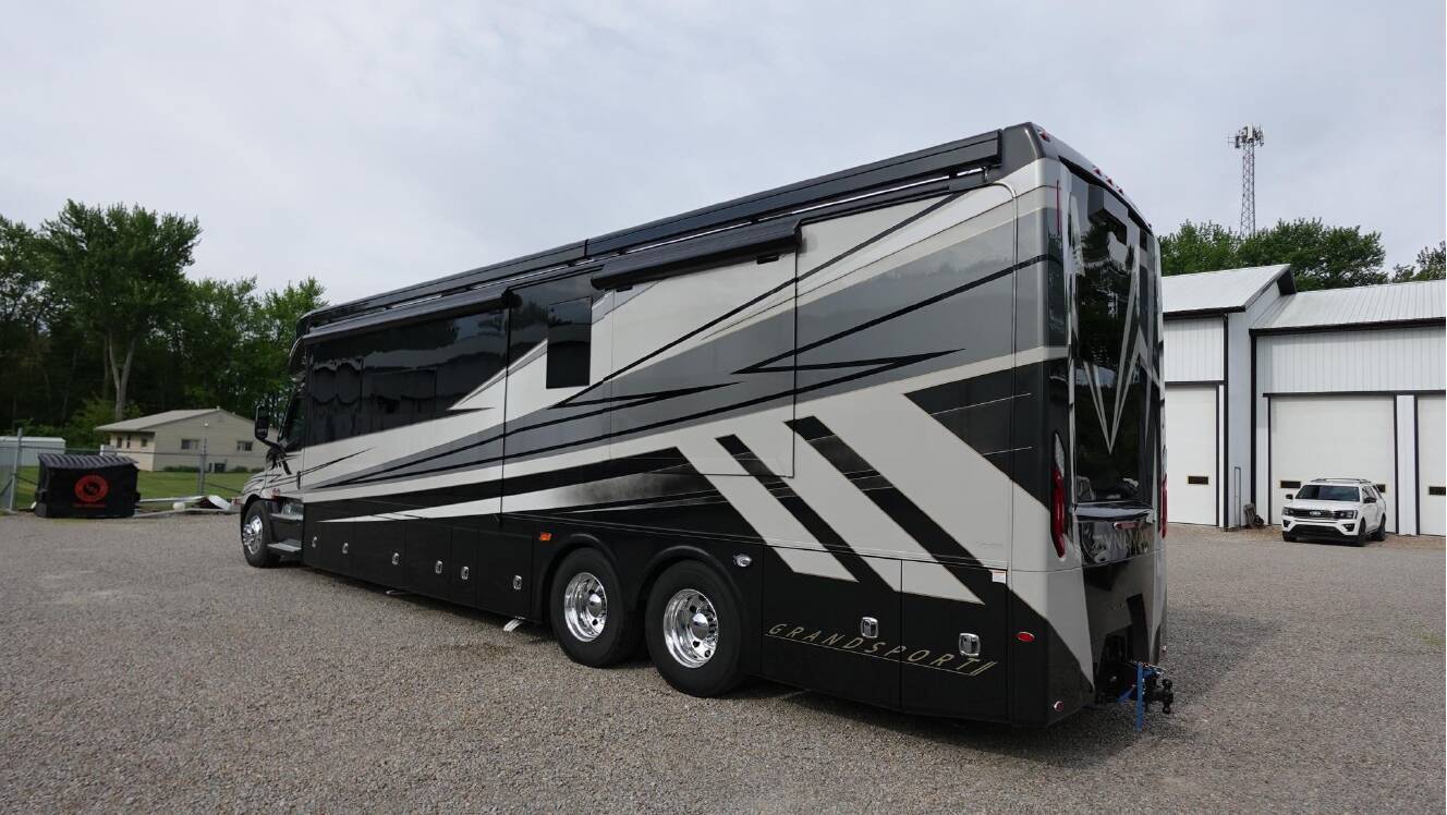 A photo of this 2027 Dynamax GRAND SPORT 45CB