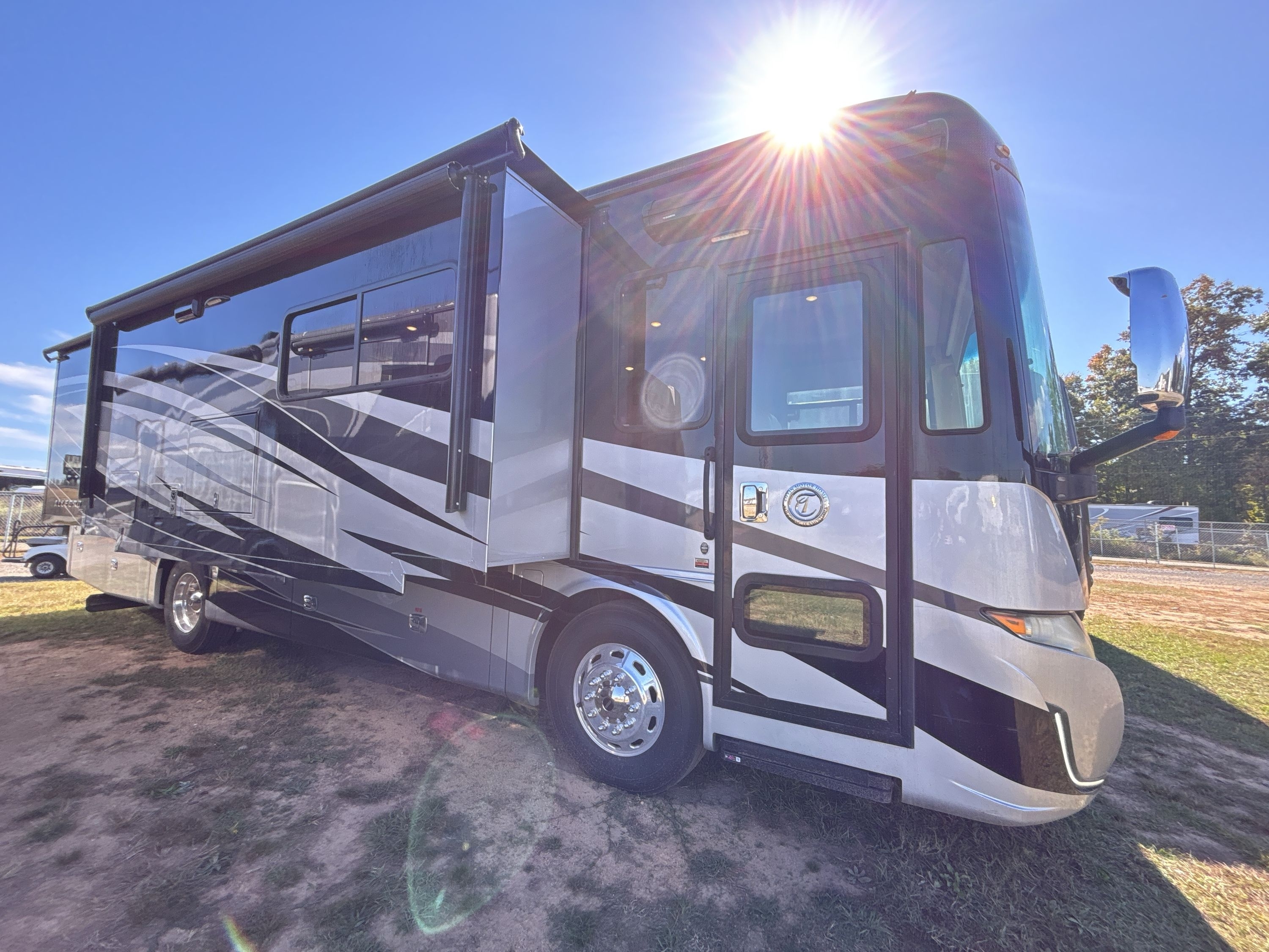 2018 Tiffin ALLEGRO RED 33AA in concord NC