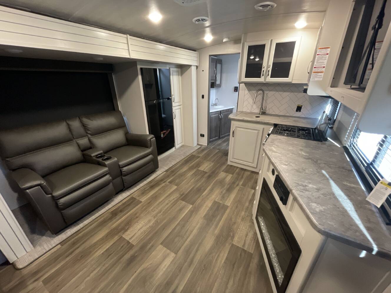A photo of this 2023 Keystone COUGAR 25RDS