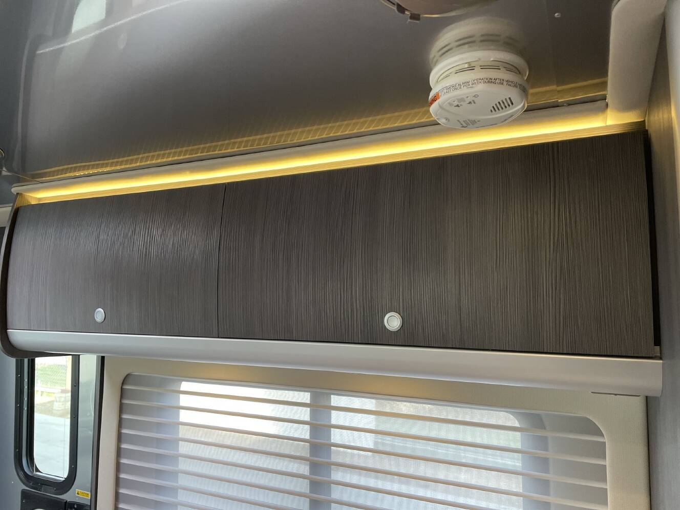 A photo of this 2021 Airstream ATLAS MURPHY SUITE