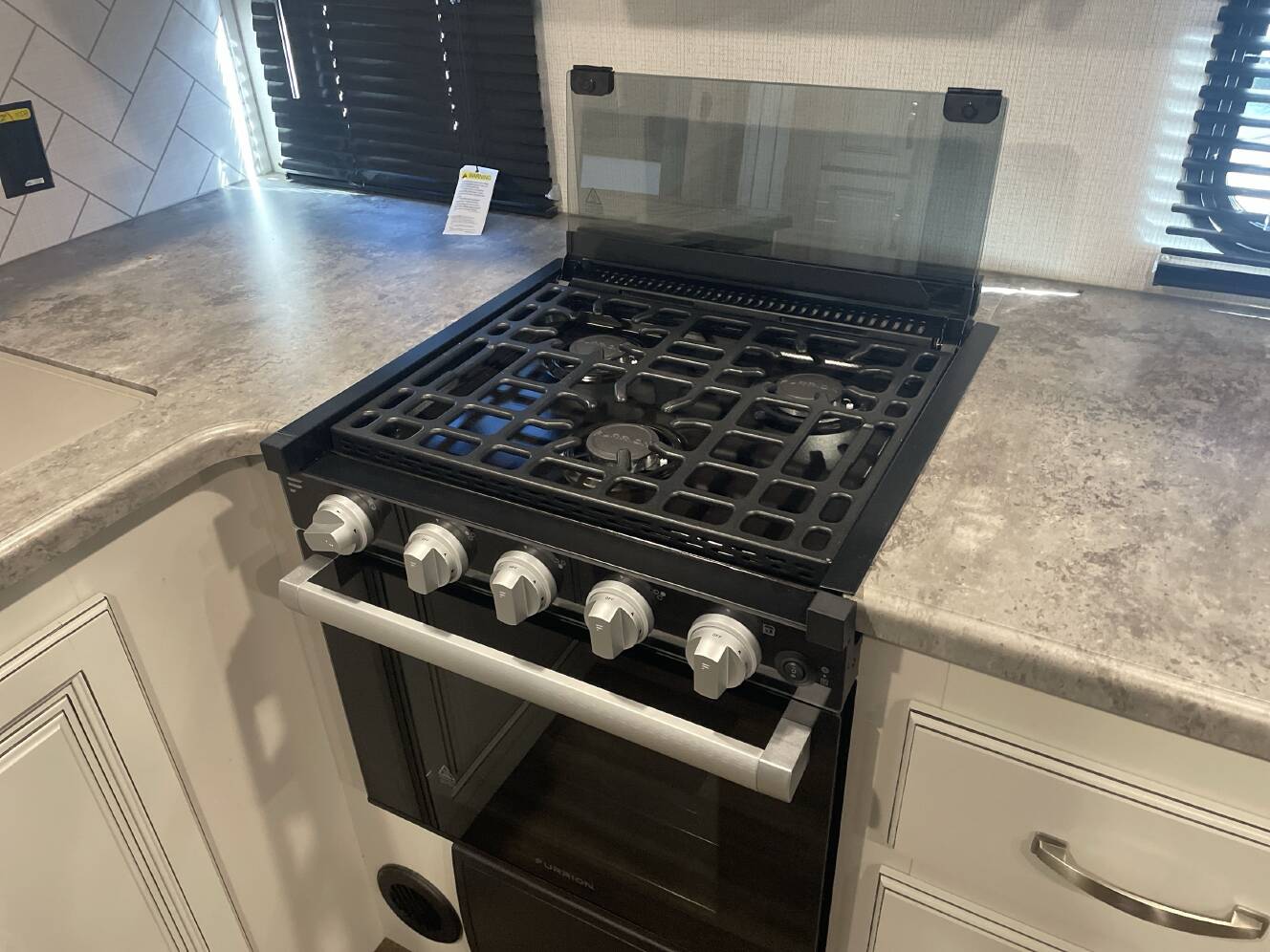 A photo of this 2023 Keystone COUGAR 25RDS