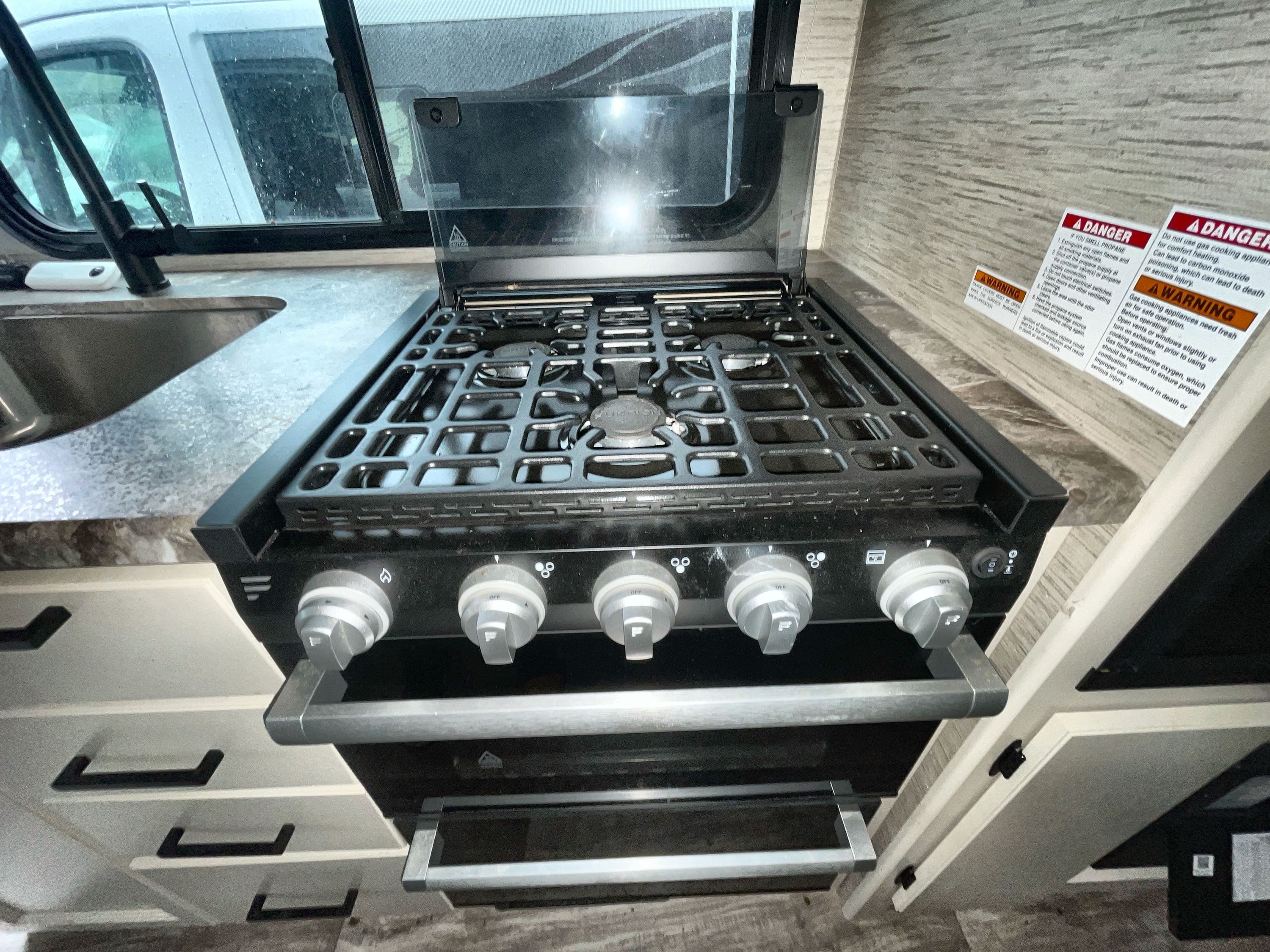 2023 Thor CHATEAU 25VF in manassas VA