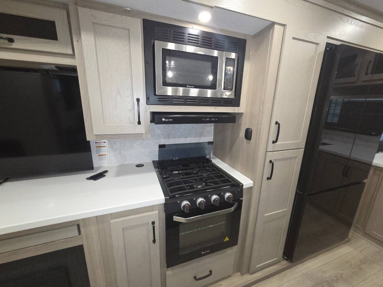 A photo of this 2025 Forest River ROCKWOOD SIGNATURE 8339FK