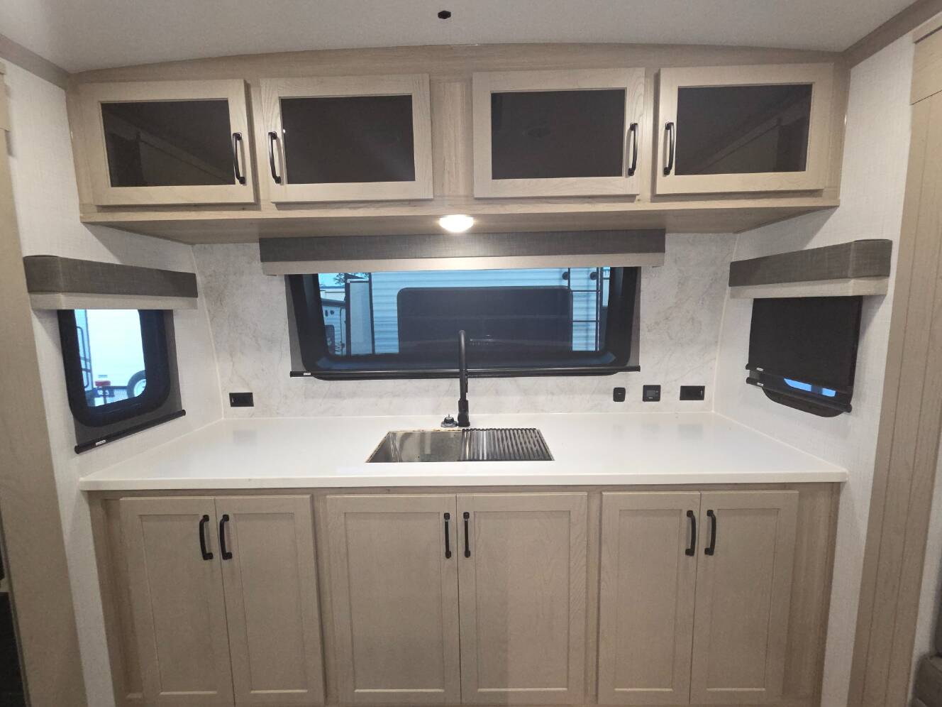 A photo of this 2025 Forest River ROCKWOOD SIGNATURE 8339FK