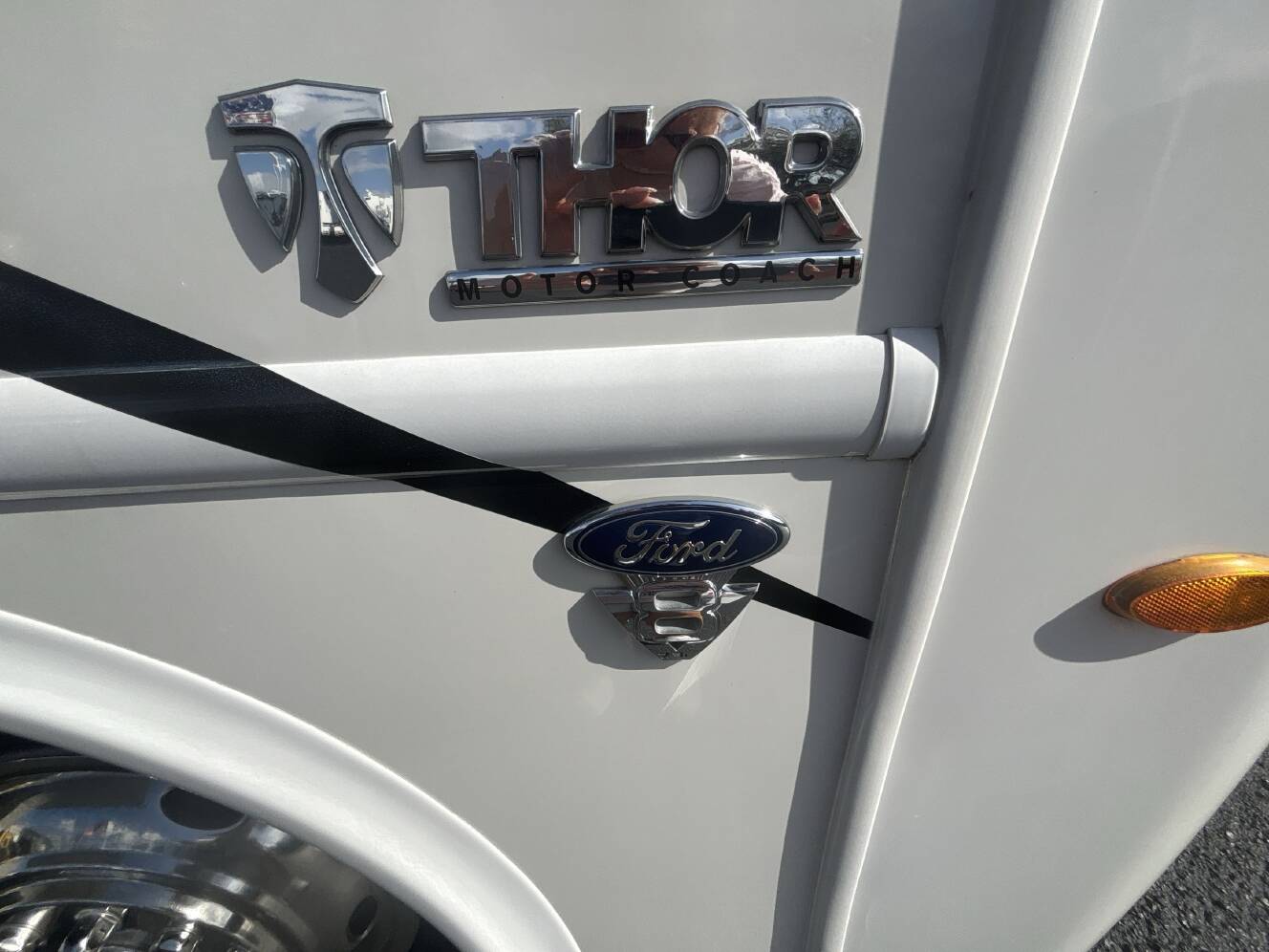 A photo of this 2024 Thor HURRICANE 29M