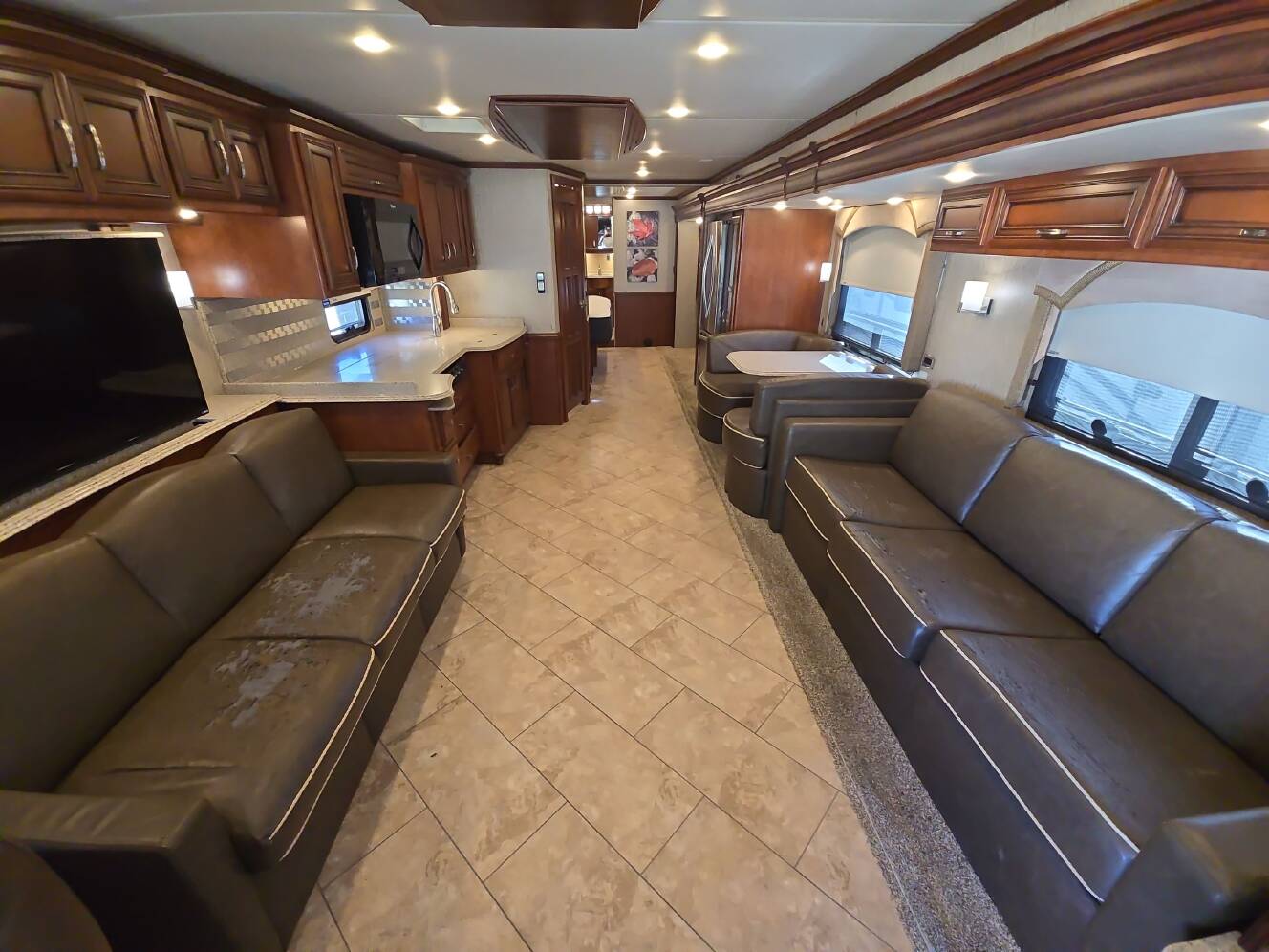 A photo of this 2016 Newmar VENTANA 4037