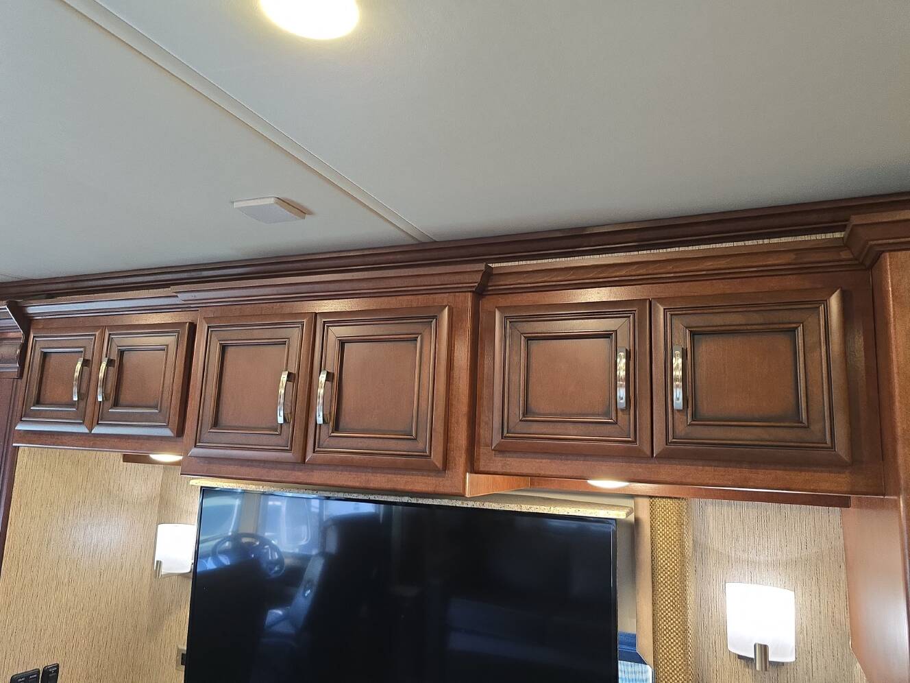 A photo of this 2016 Newmar VENTANA 4037
