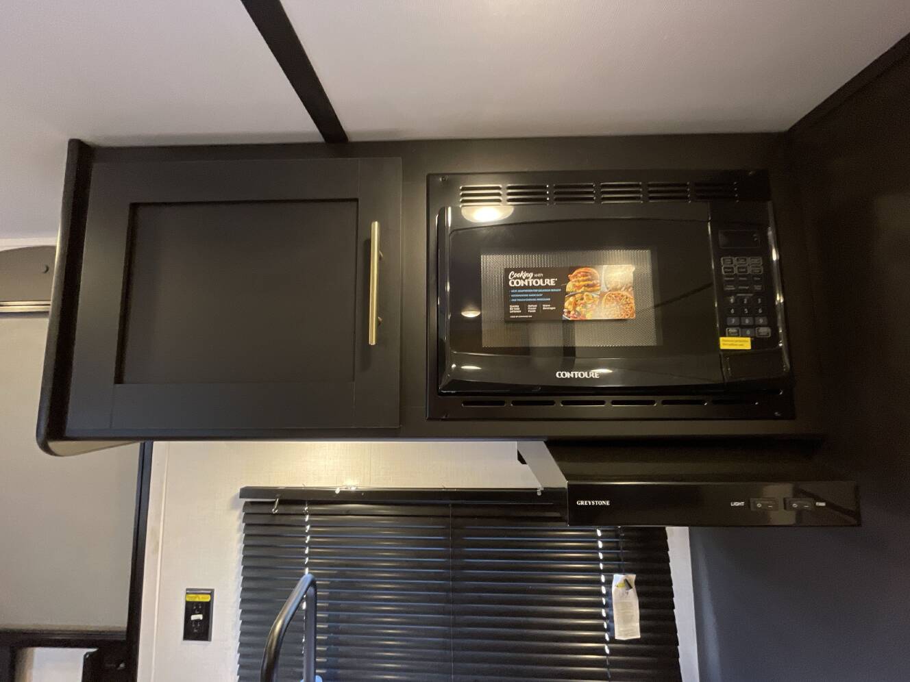 A photo of this 2023 Keystone SPRINGDALE 1760BH