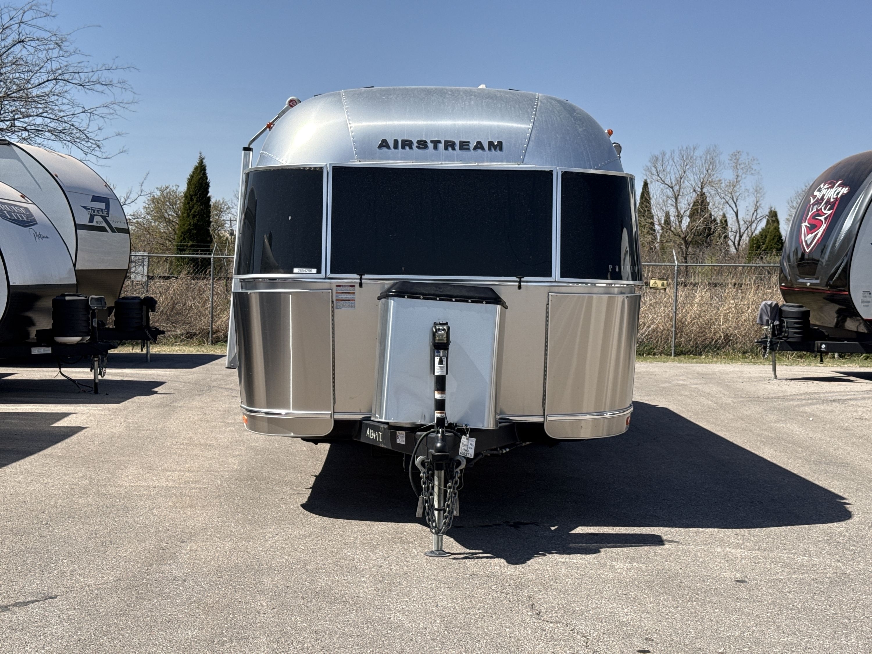 View more photos of this listing
