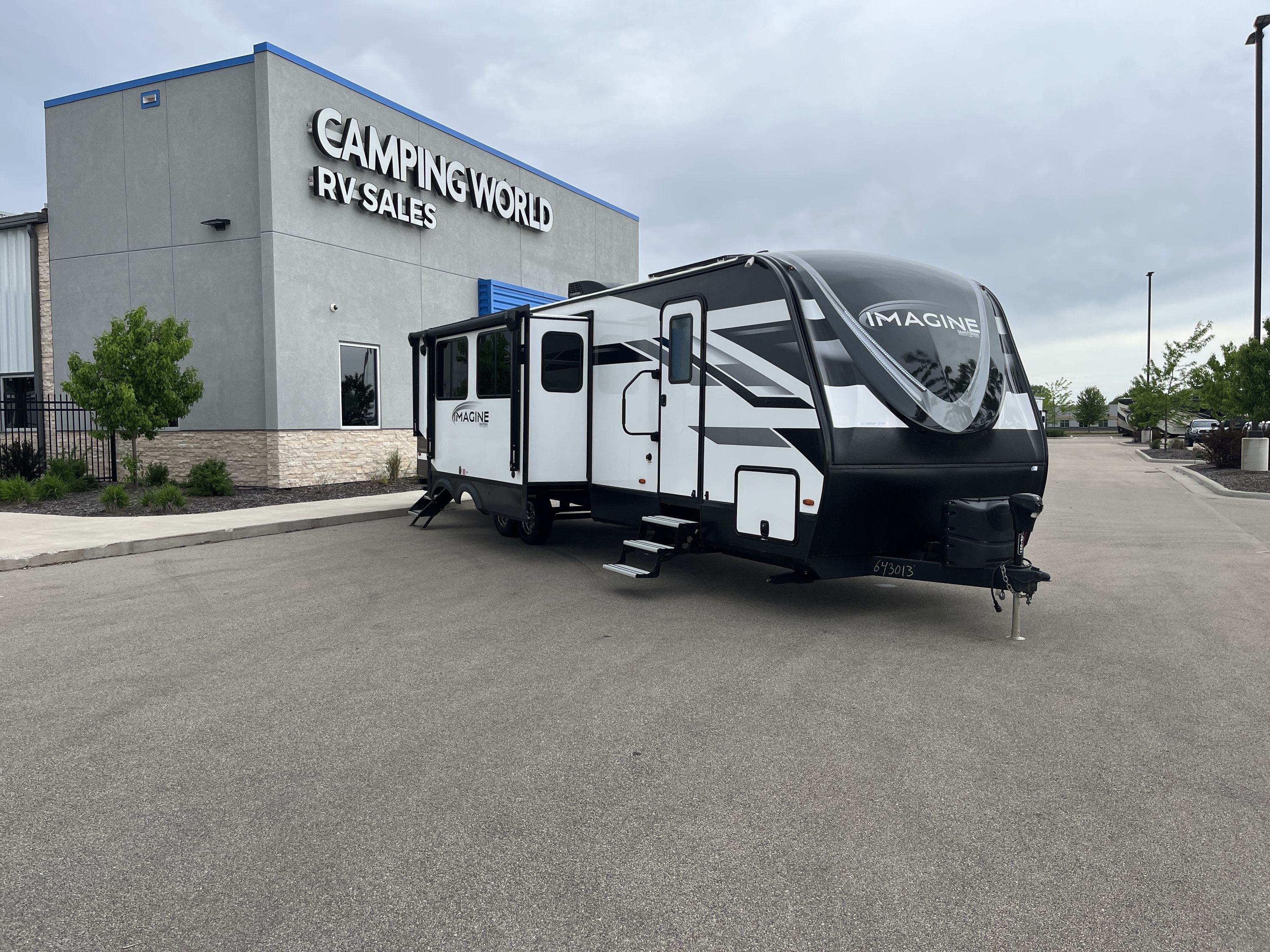 2023 Grand Design IMAGINE 3210BH in oshkosh WI