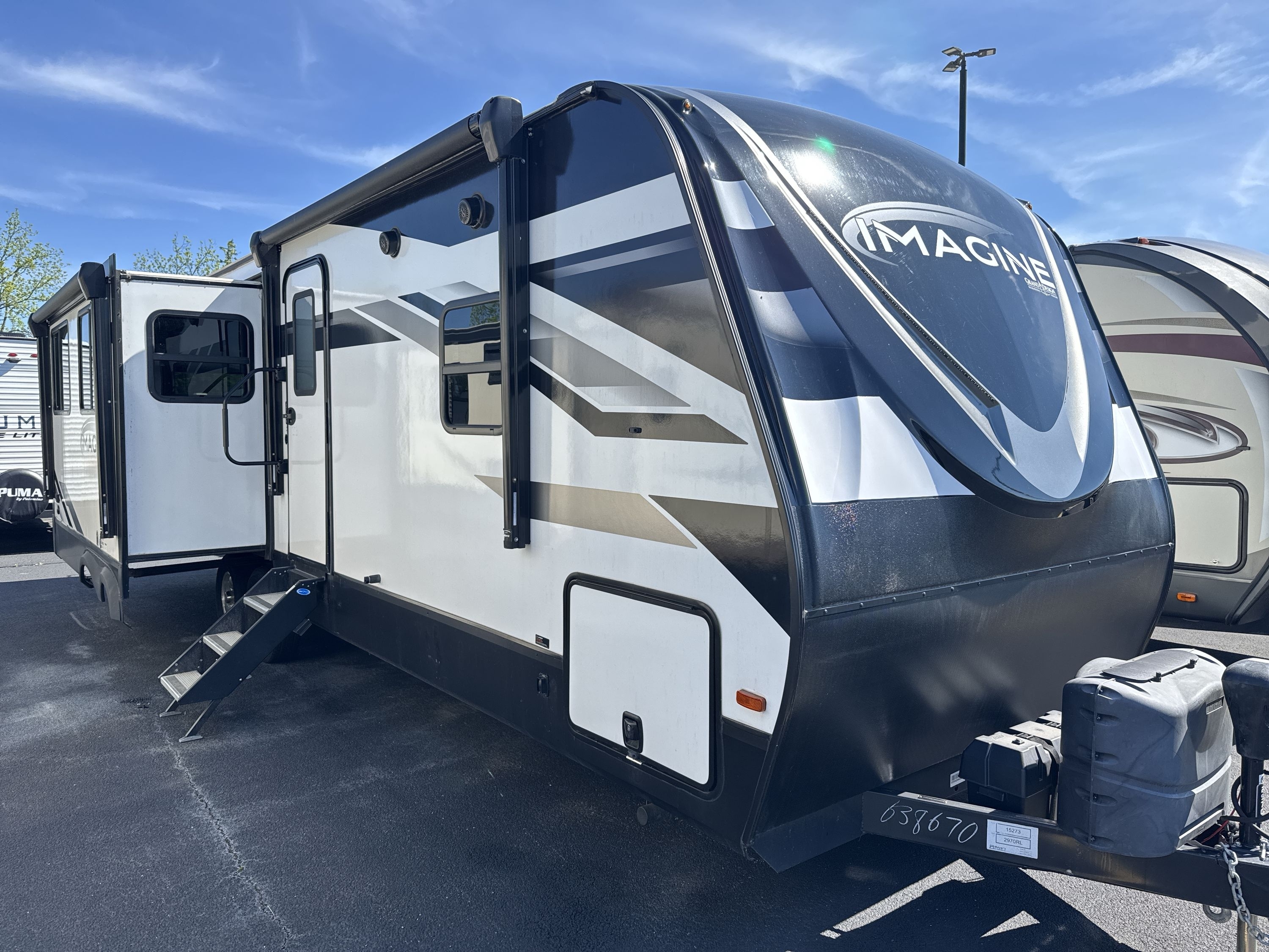 2022 Grand Design IMAGINE 2970RL in churchville NY