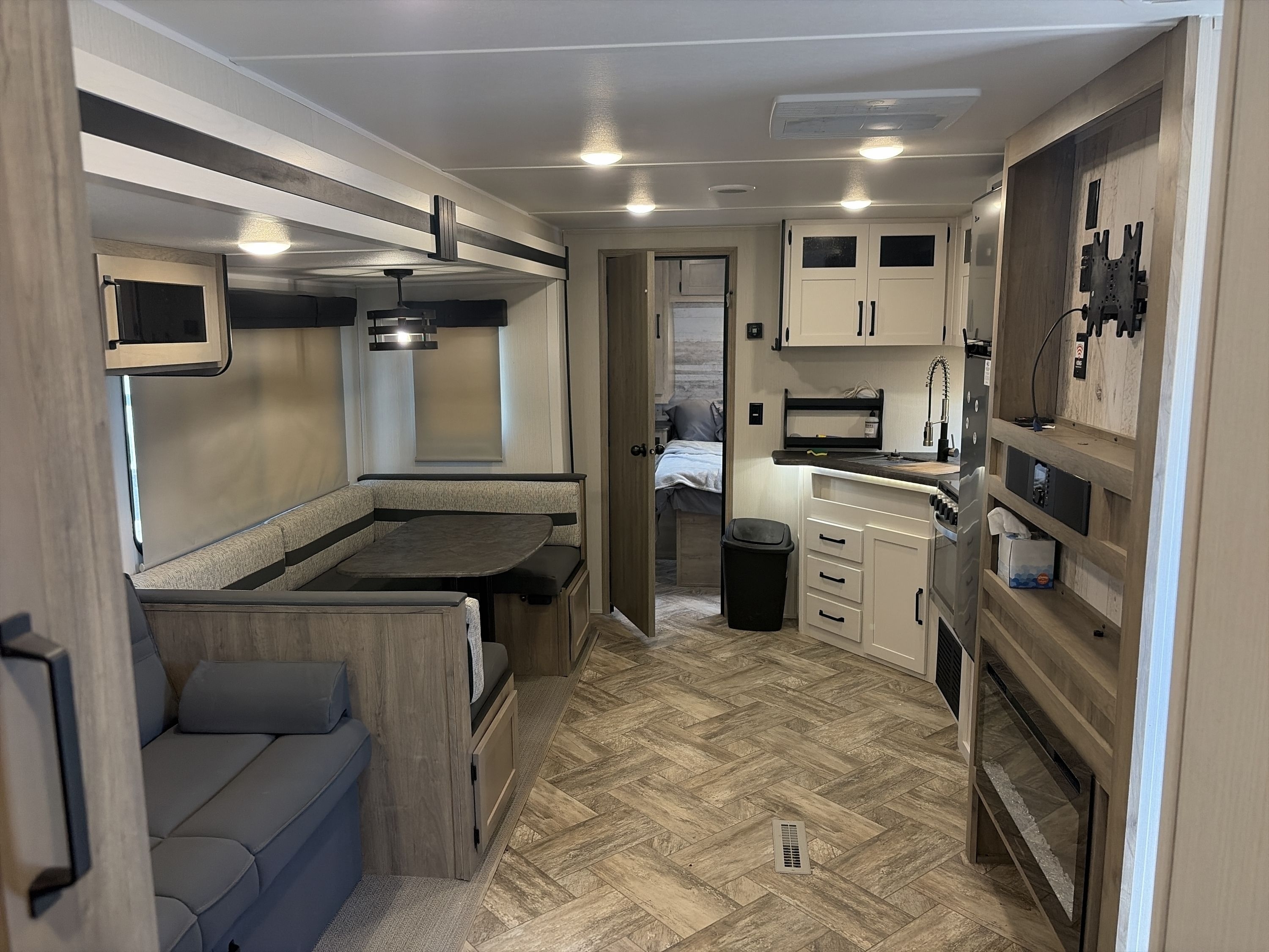 2023 Forest River PUMA 31QBBH in springfield IL