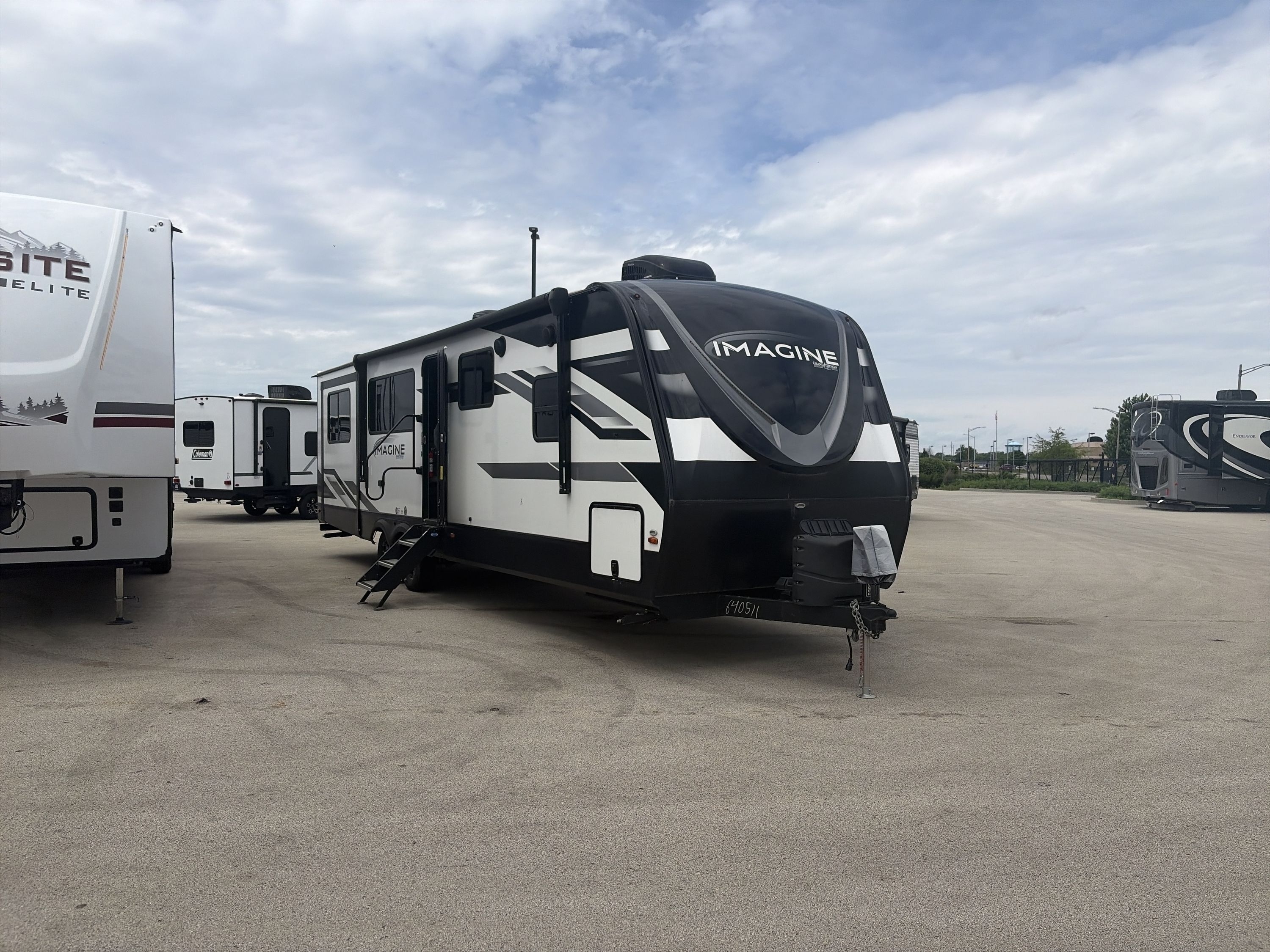 2022 Grand Design IMAGINE 3100RD in springfield IL