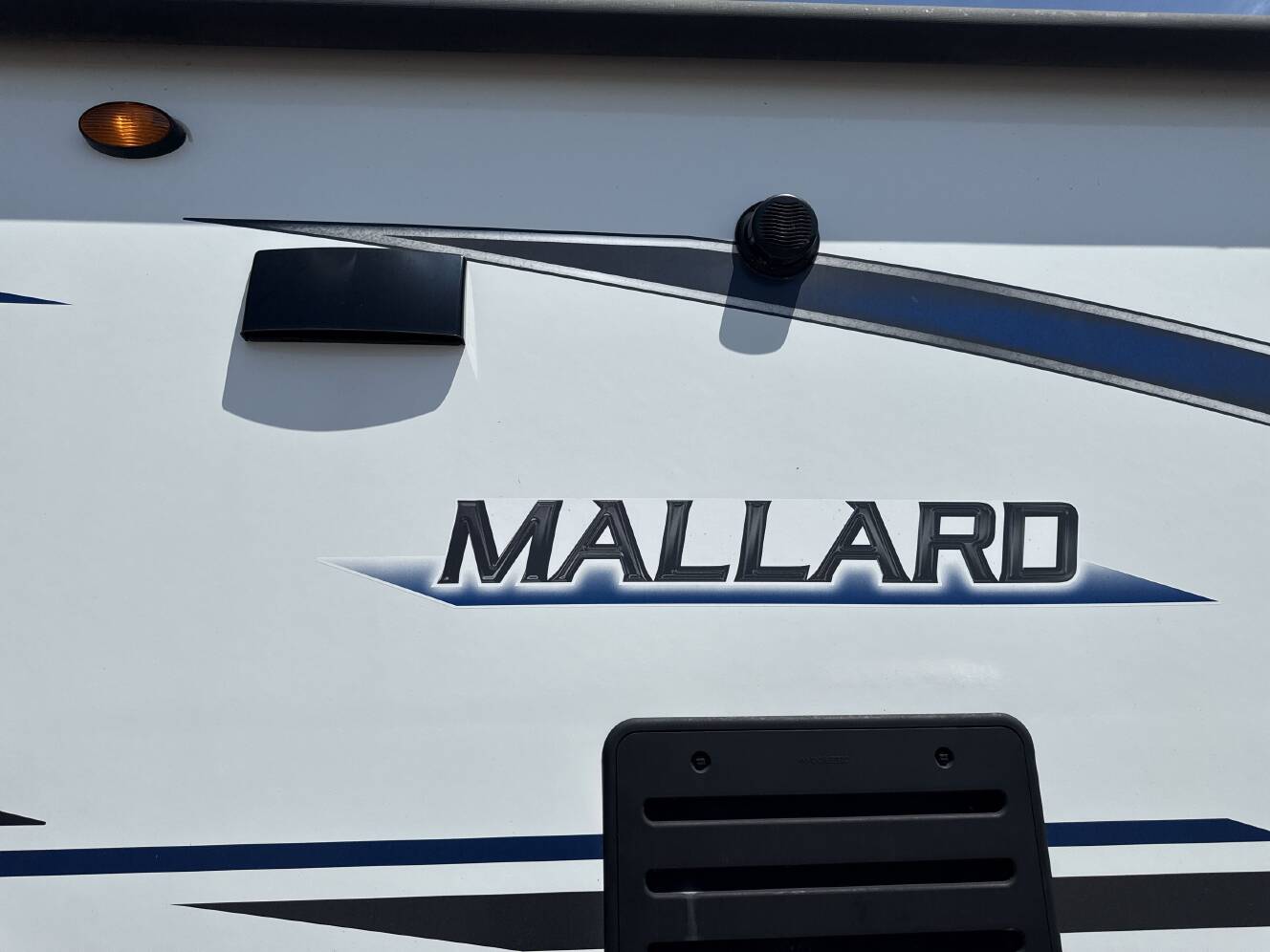 A photo of this 2020 Heartland MALLARD M27
