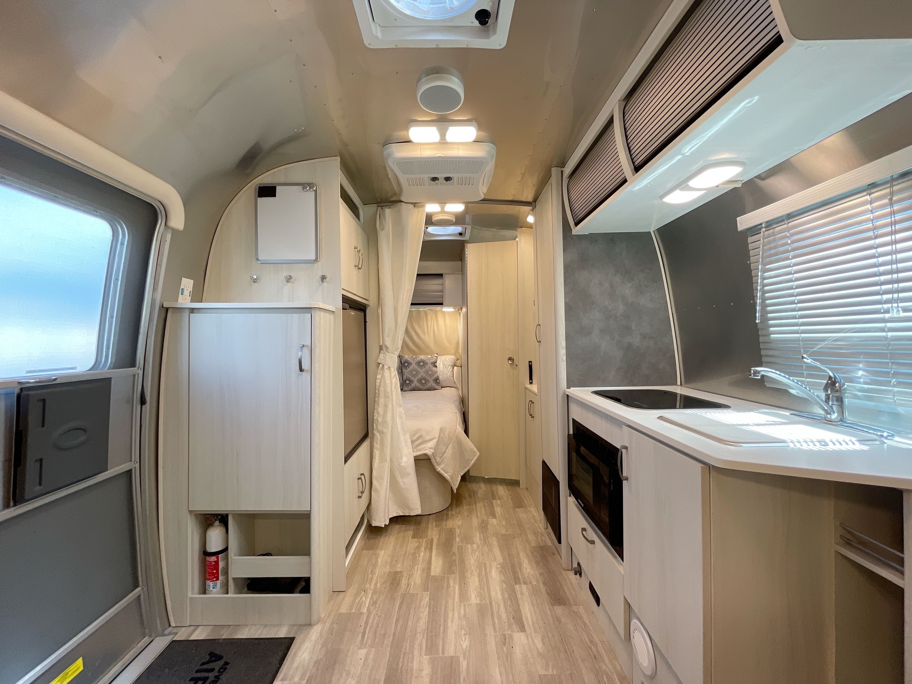 2023 Airstream BAMBI 19CB in kaysville UT