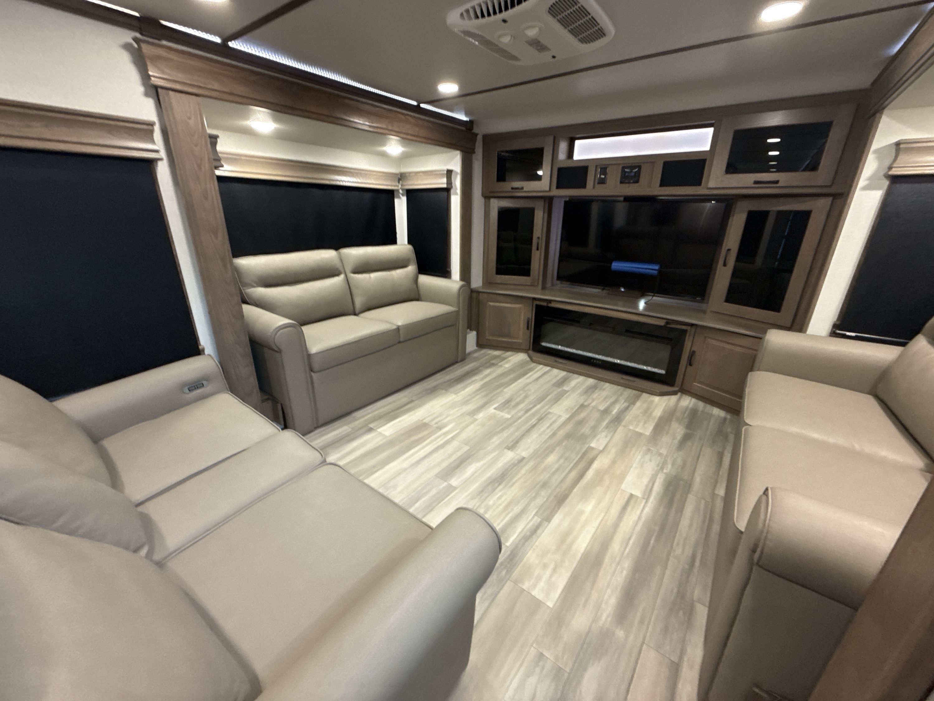 2023 Alliance PARADIGM 385FL in georgetown KY