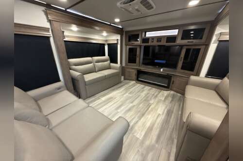 2023 Alliance PARADIGM 385FL in georgetown KY