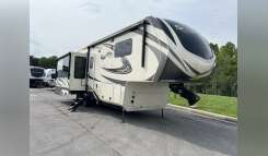 2019 Grand Design SOLITUDE 310GK RV