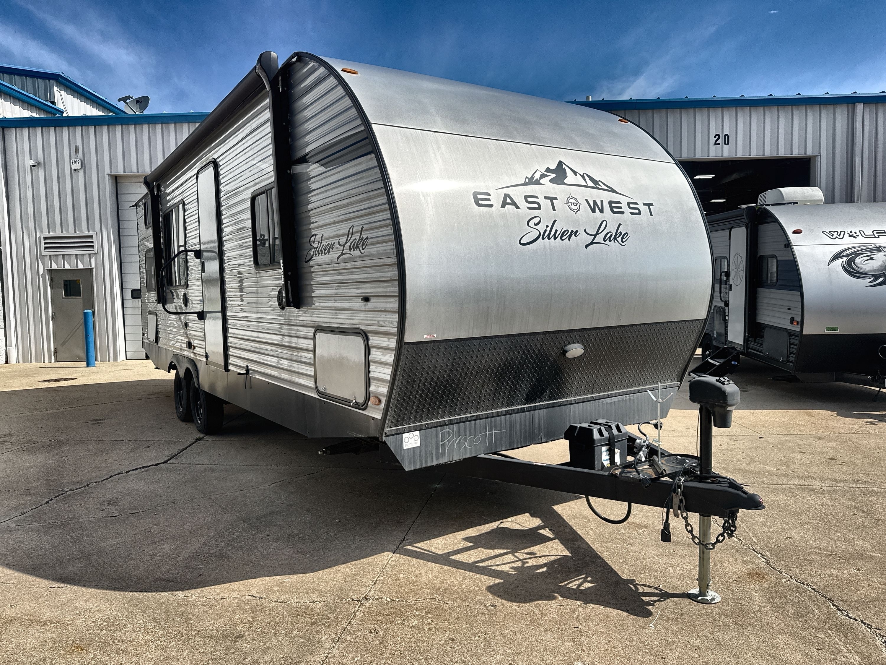 2022 East To West SILVER LAKE 29KBH RV