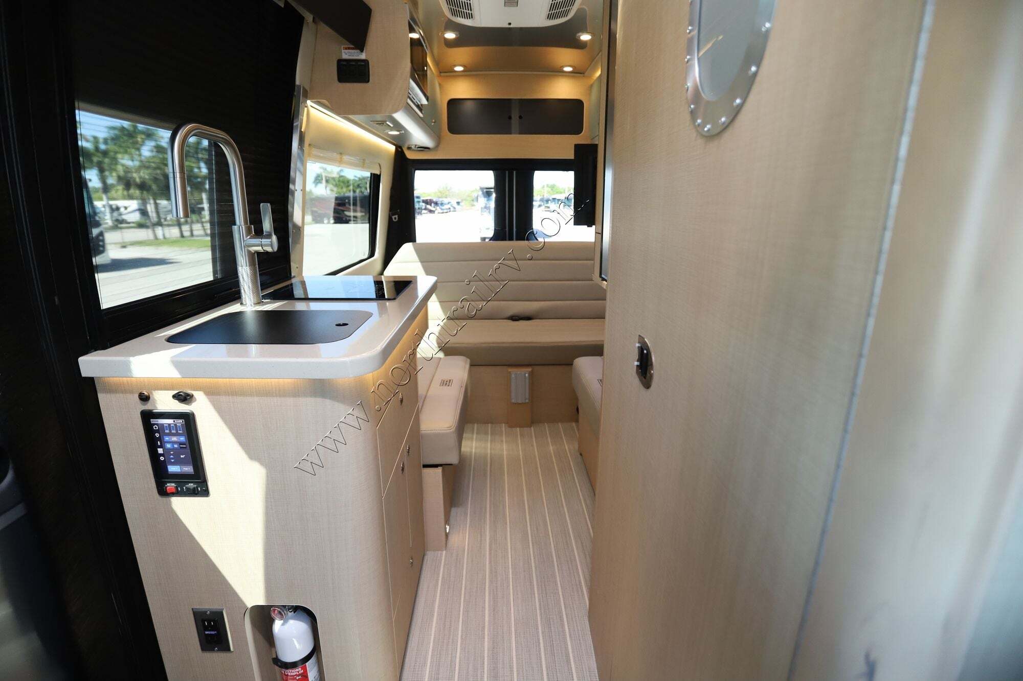 2026 Airstream Interstate 19 AP Tommy Bahama 19 TOMMY BAHAMA EDITION in ft. myers FL