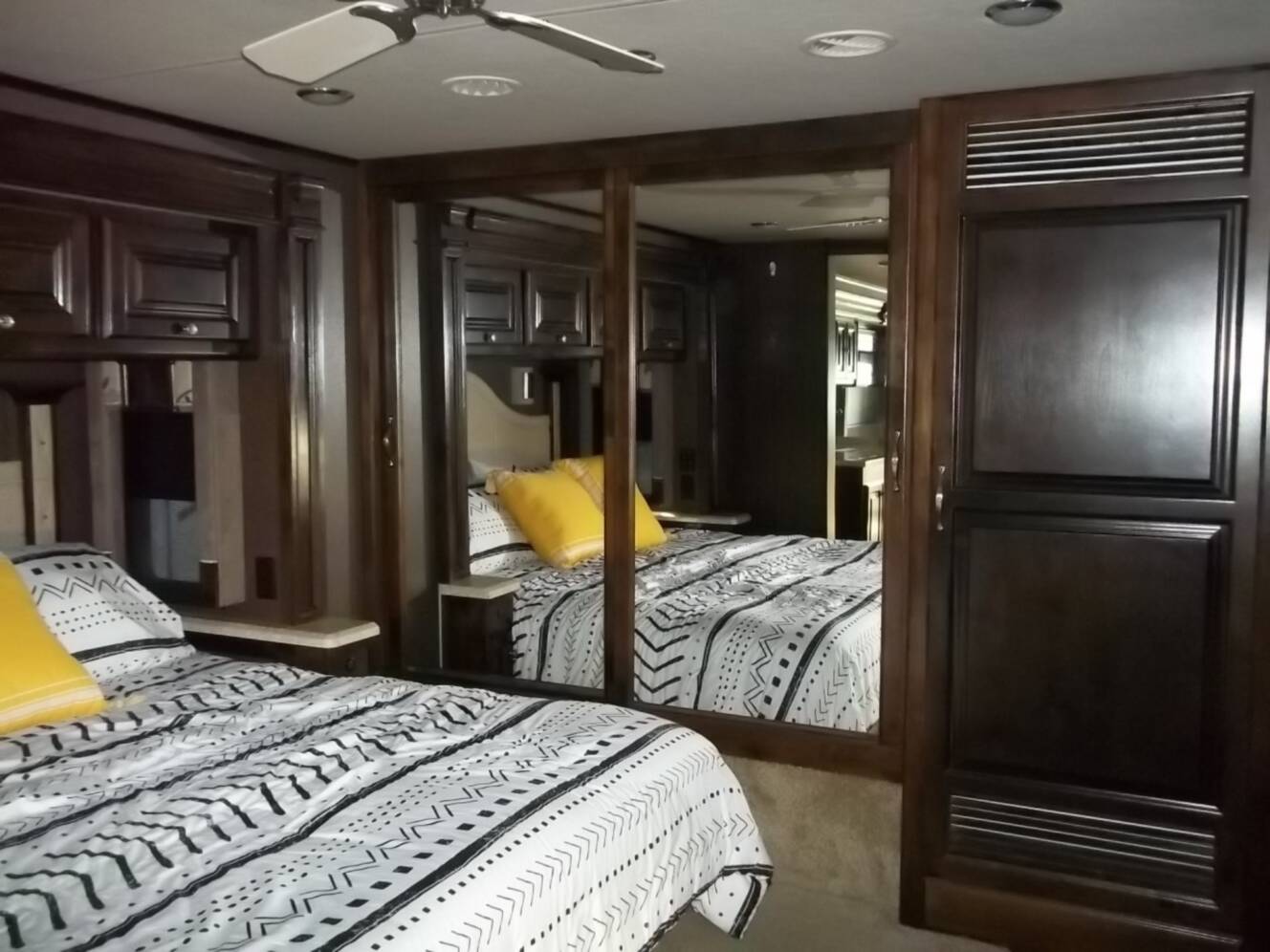 A photo of this 2016 Tiffin Motorhomes Allegro Red 37PA