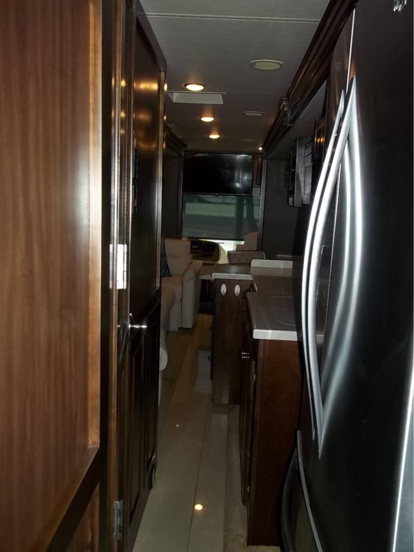 A photo of this 2016 Tiffin Motorhomes Allegro Red 37PA