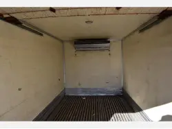 2016 HINO 195