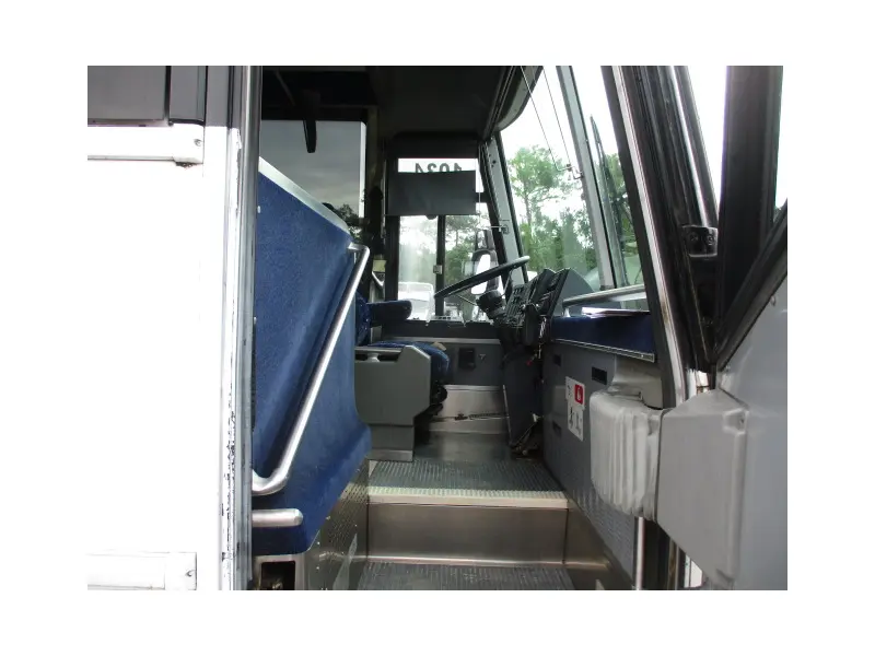 2008 MCI COACH