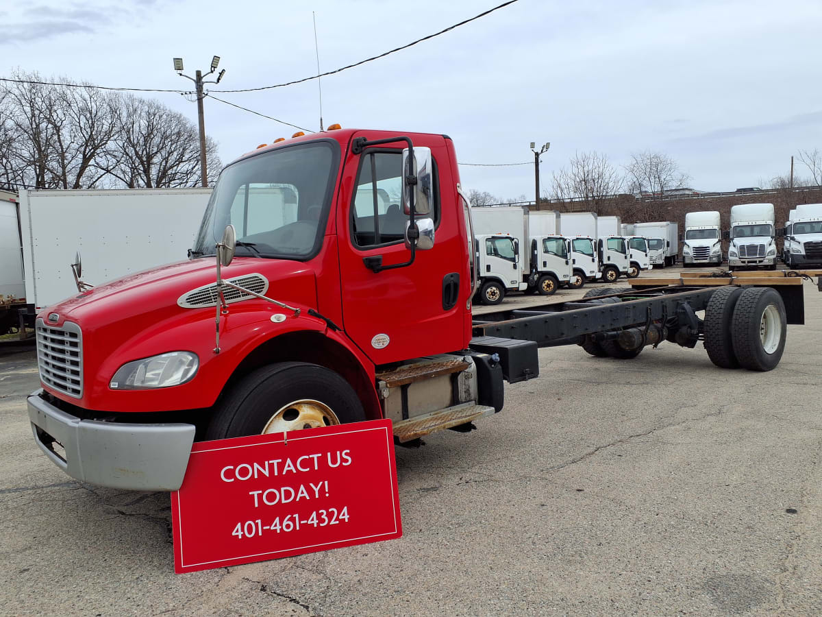 2020 FREIGHTLINER BUSINESS CLASS M2 106 in Warwick, RI
