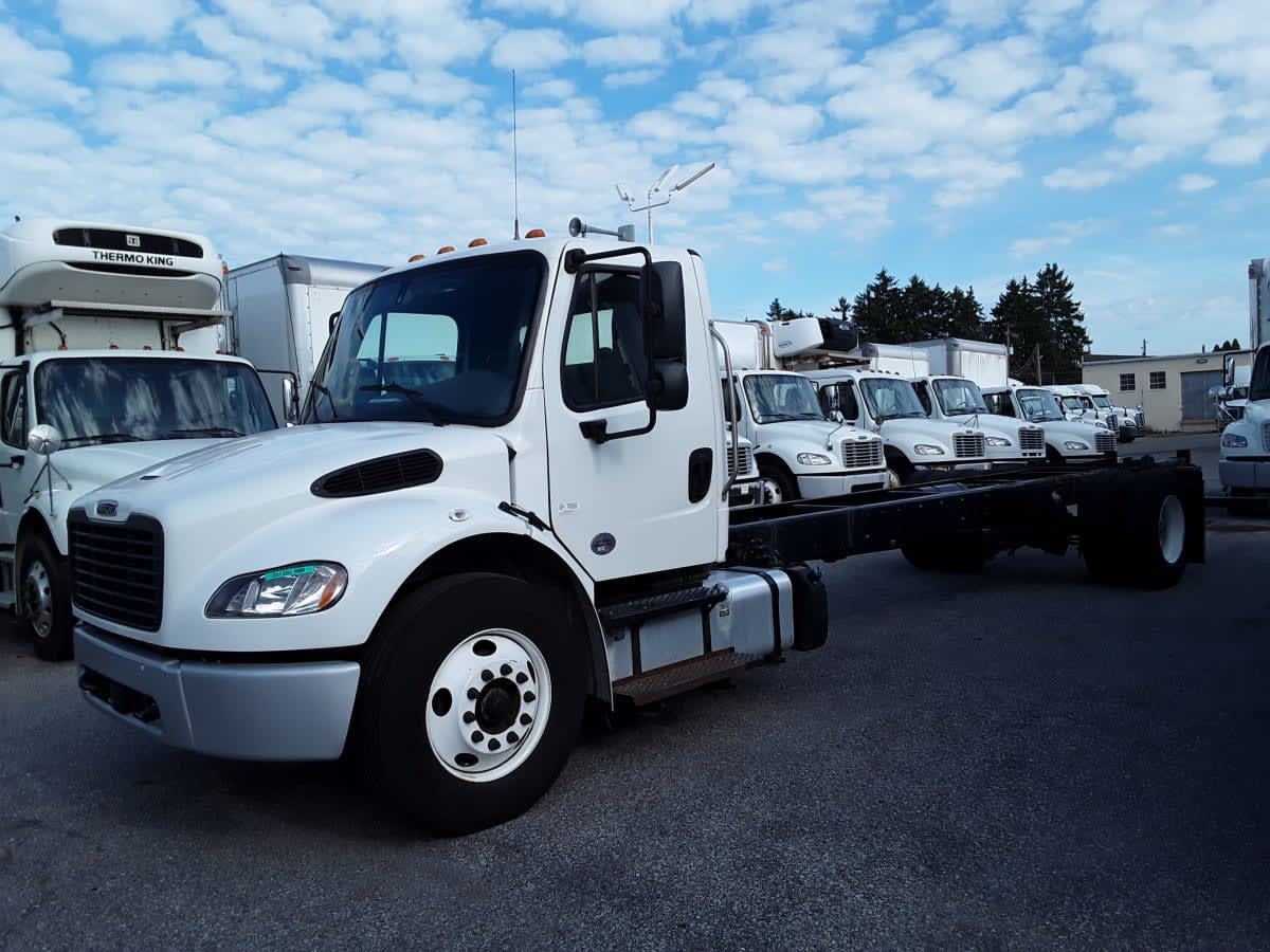 2020 FREIGHTLINER BUSINESS CLASS M2 106 in Allentown, PA