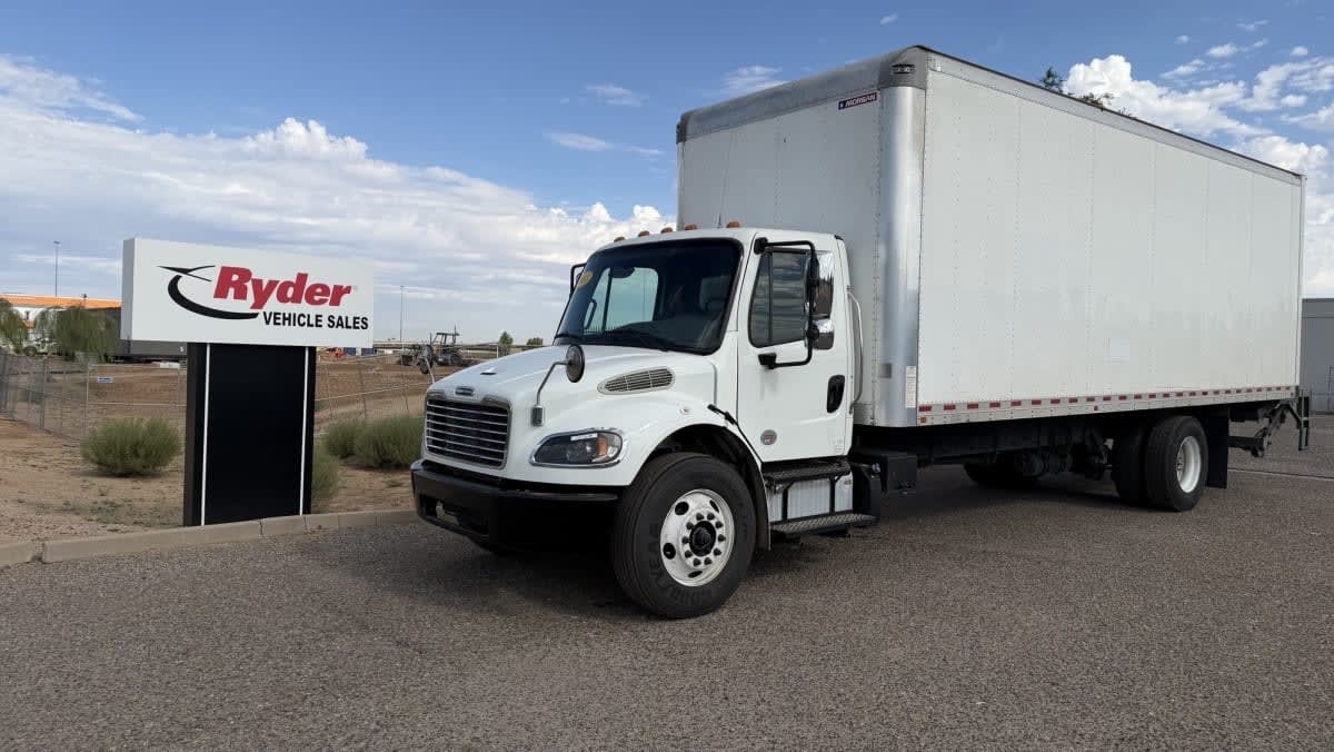 2023 FREIGHTLINER BUSINESS CLASS M2 106 in Phoenix, AZ