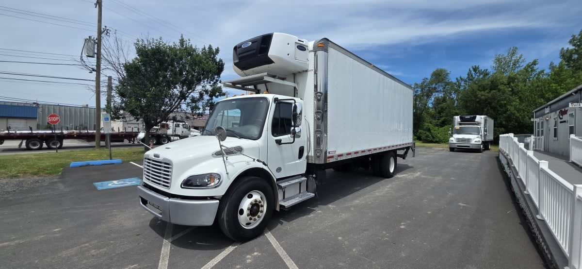 2020 FREIGHTLINER BUSINESS CLASS M2 106 in Bensalem, PA