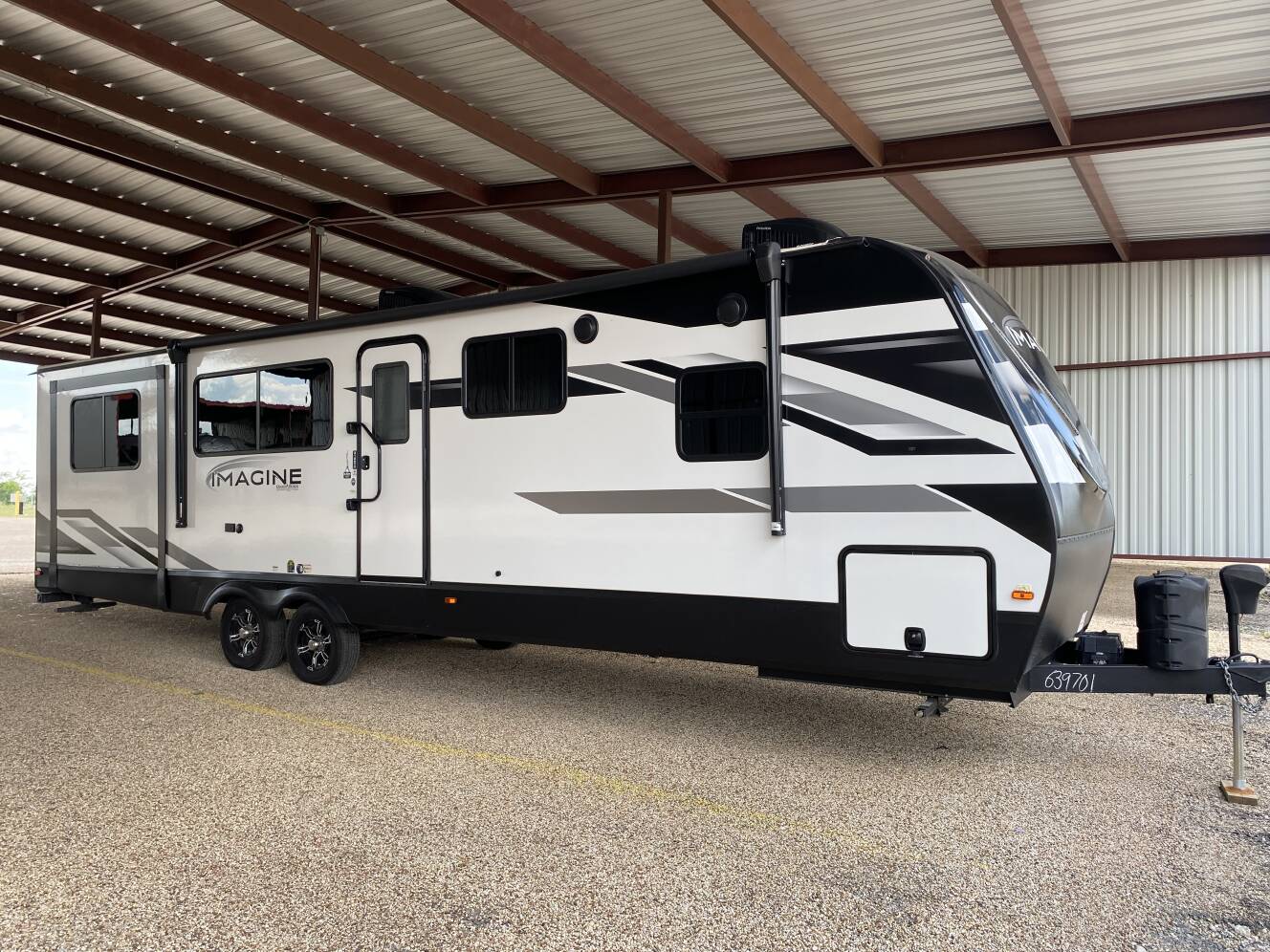 A photo of this 2022 Grand Design IMAGINE 3100RD