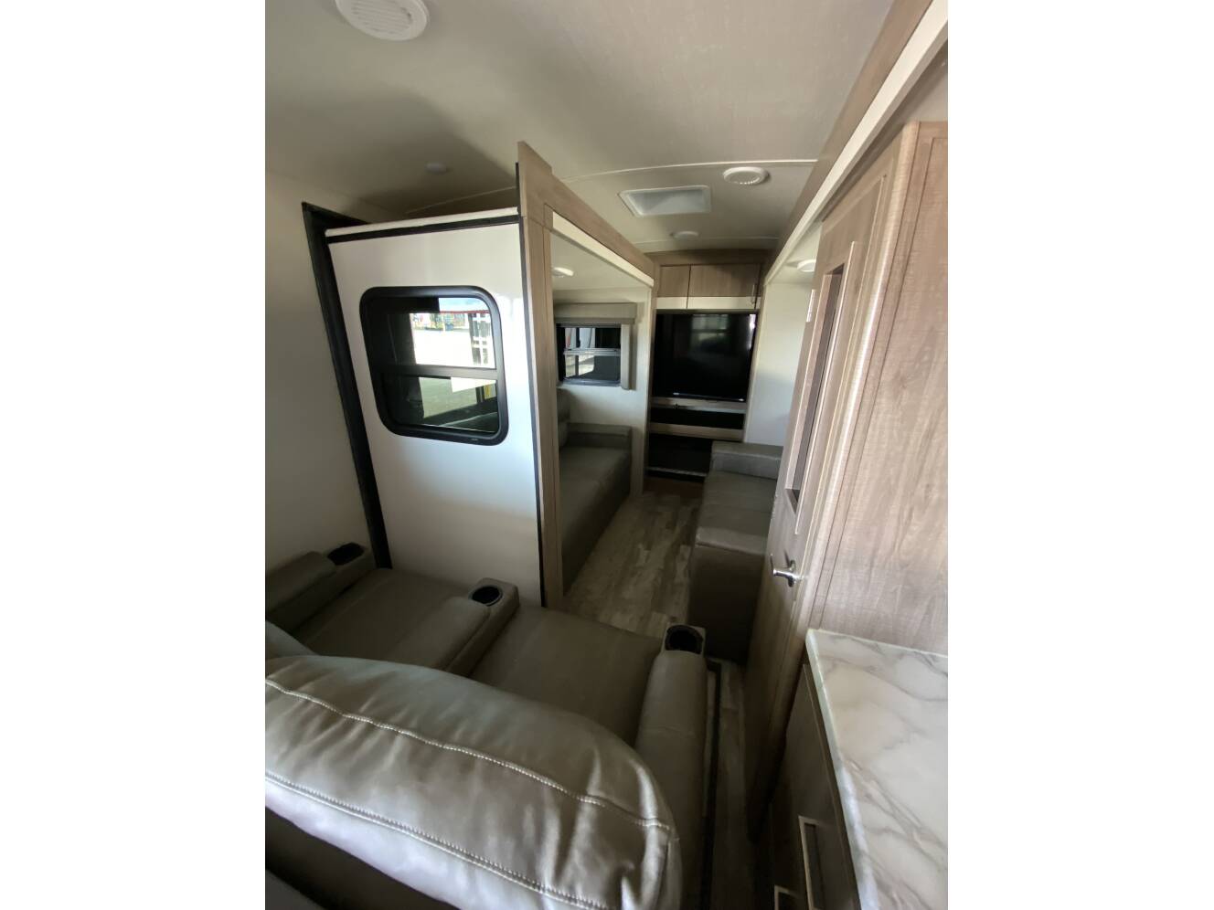 A photo of this 2022 Grand Design IMAGINE 3100RD