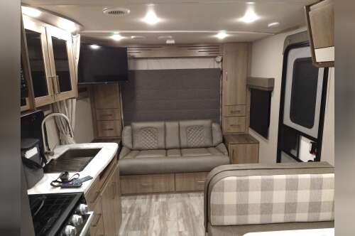 2022 Grand Design IMAGINE XLS 21BHE in cincinnati OH